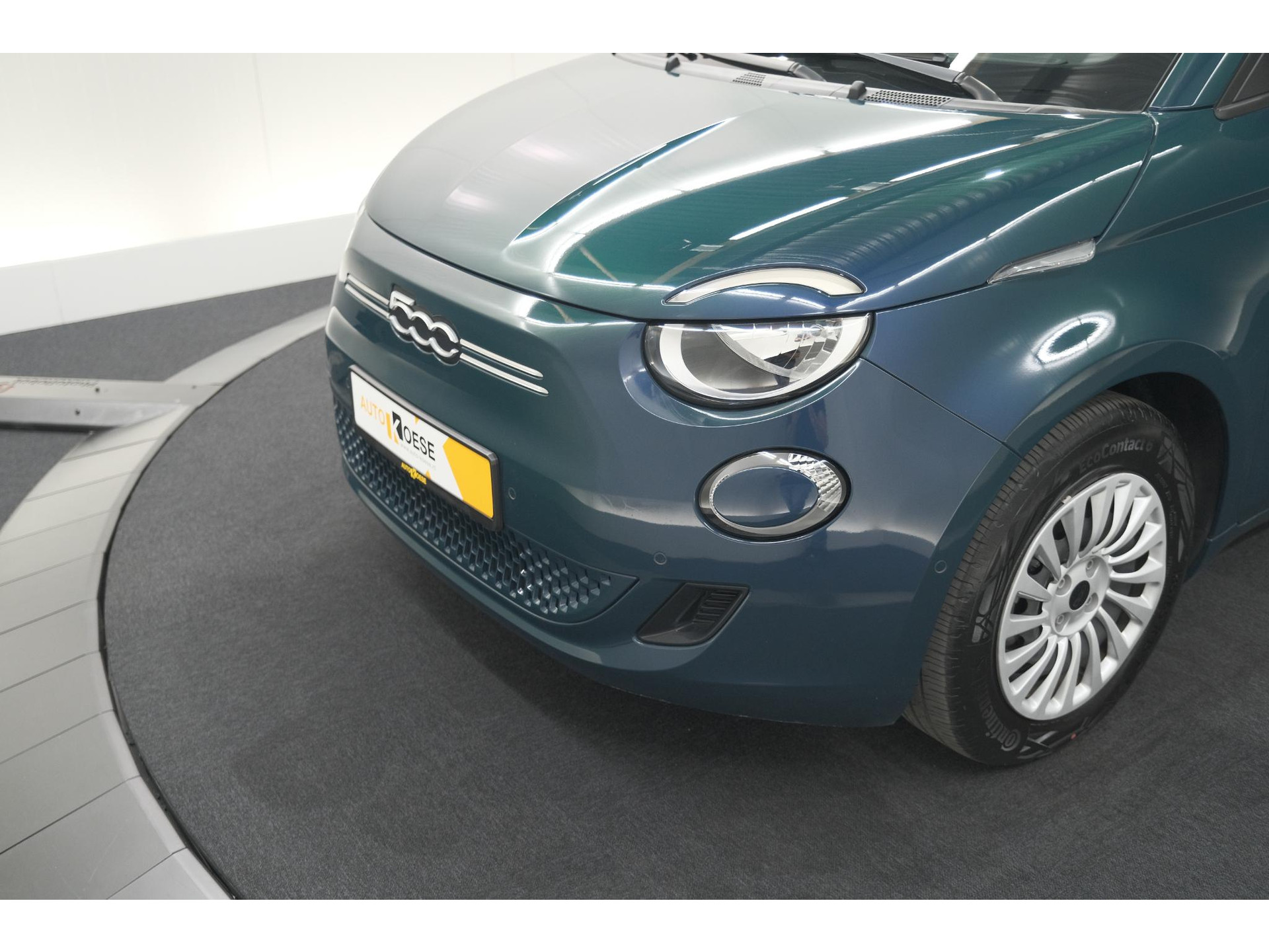 Fiat 500 Urban 42 kWh | 96,9% SOH | 3 Fase Laadfunctie | Camera | Apple Carplay | Parkeersensoren