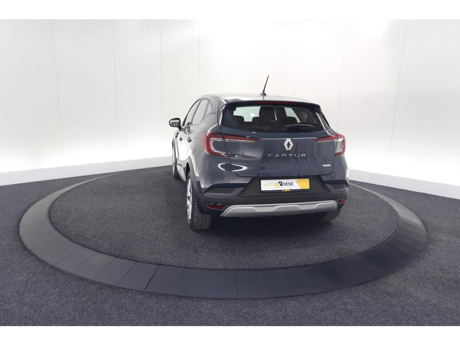 Renault Captur 1.6 E-Tech Plug-in Hybrid 160 Business | Parkeersensoren | Apple Carplay | Navigatie | Climate Control