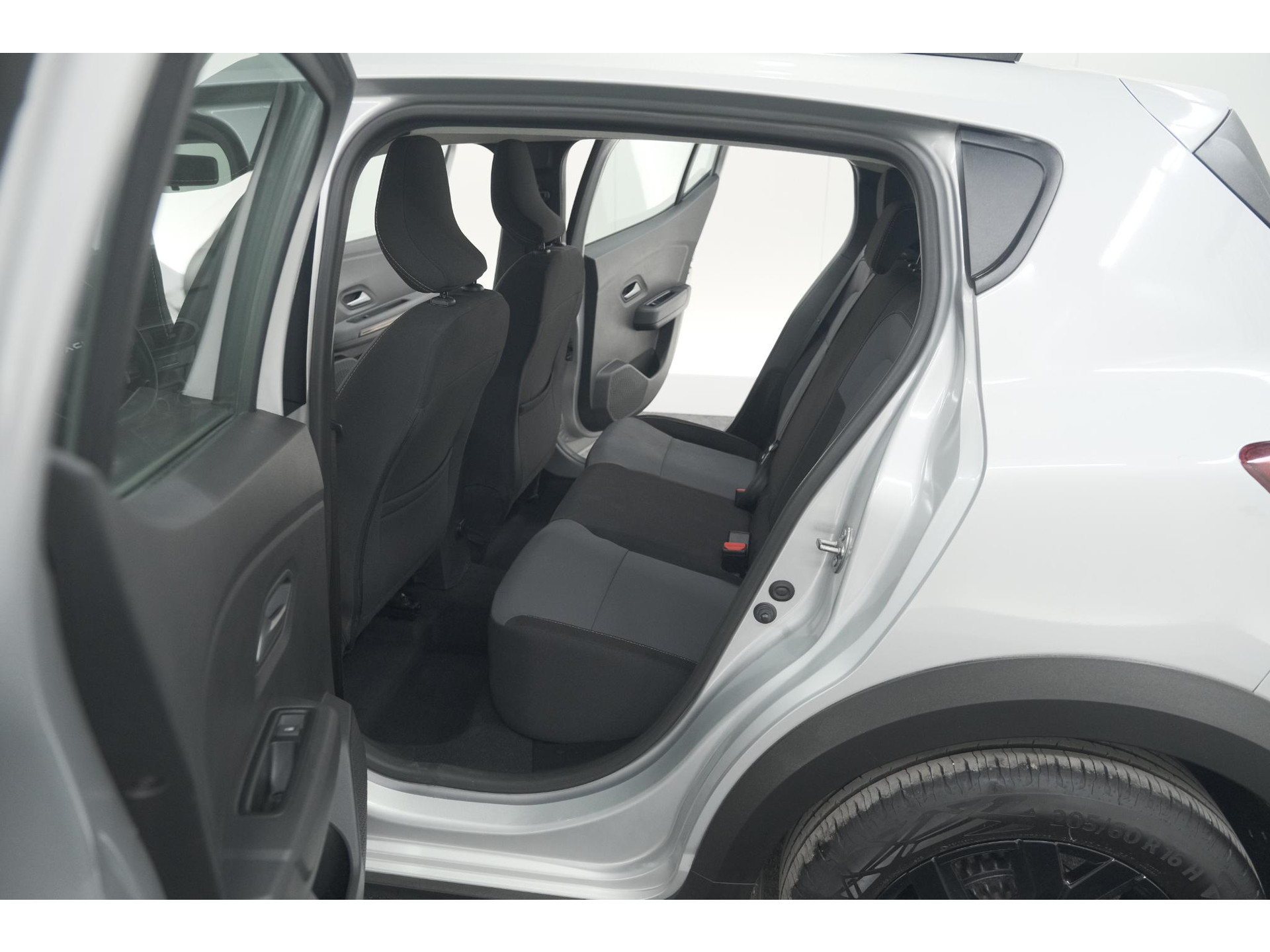 Dacia Sandero Stepway TCe 90 Extreme | Camera | Dodehoekdetectie | Navigatie | Apple Carplay