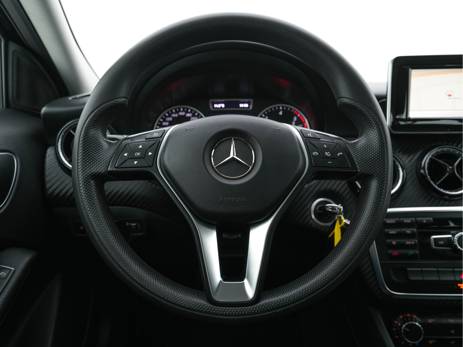 Mercedes-Benz GLA-klasse 180 CDI (INCL-BTW) *NAVI-FULLMAP | AIRCO | COMFORT-SEATS | CARBON-INLAY |  17"ALU*