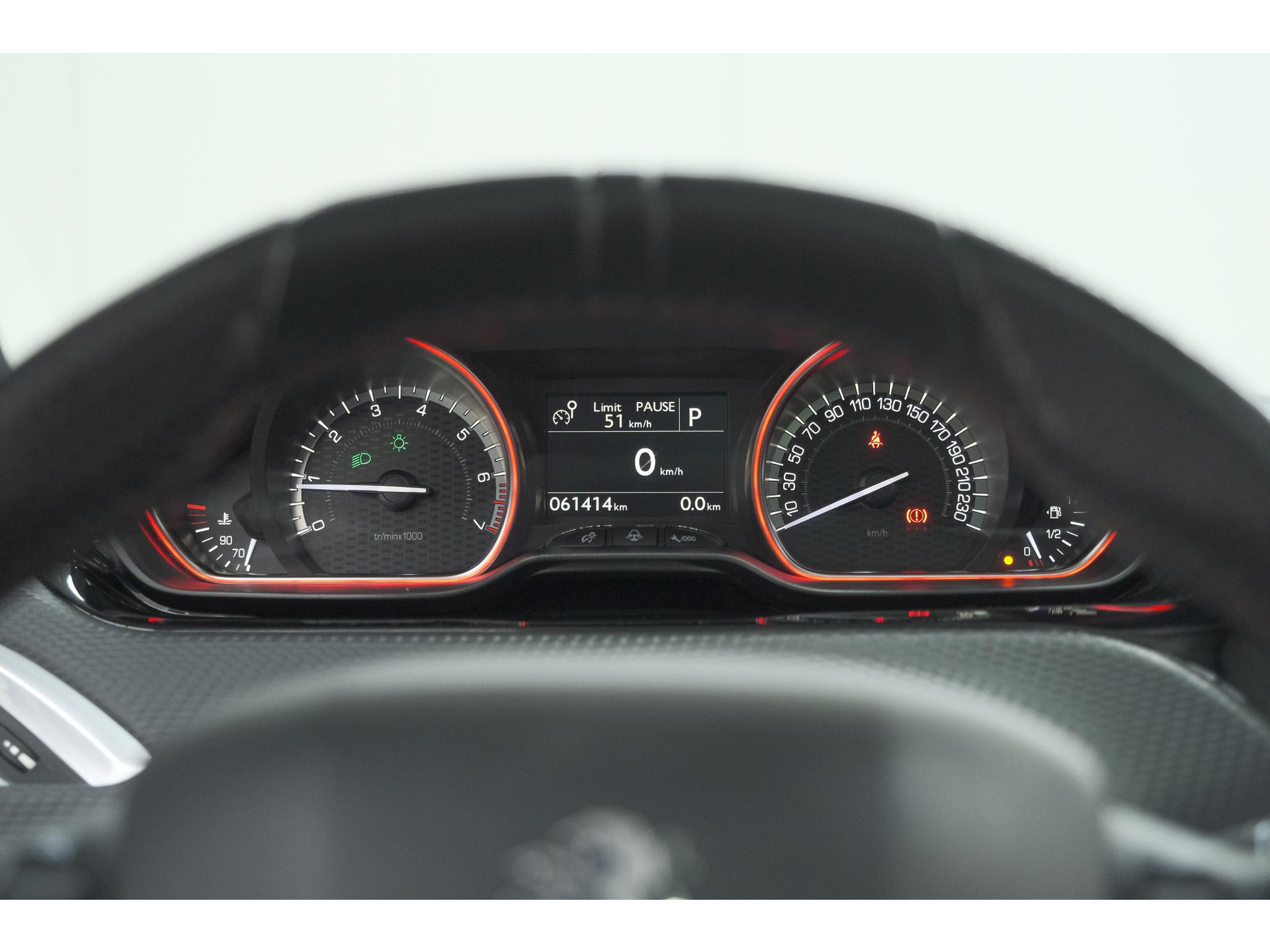 Peugeot 2008 PureTech 110 EAT6 GT | Trekhaak | Camera | Panoramadak | Apple Carplay