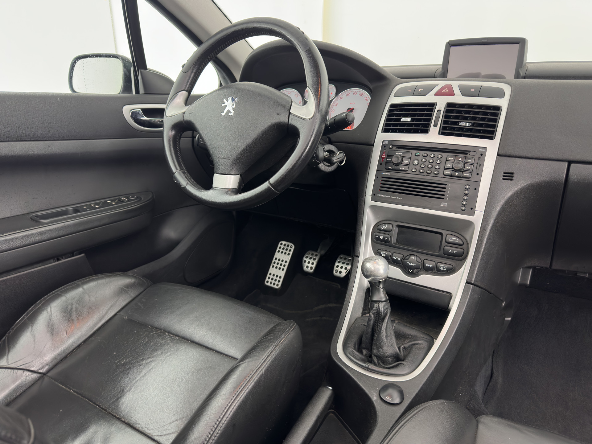 Peugeot 307 CC 1.6-16V *LEATHER | NAVI-FULLMAP | HEATED-SPORTSEATS | ECC | PDC | CRUISE | 16''ALU*