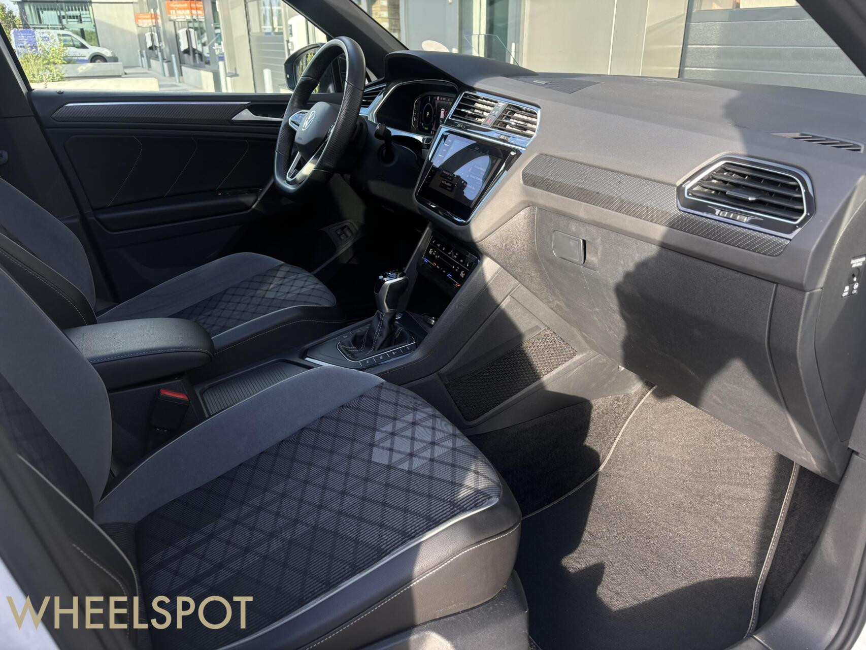 Volkswagen Tiguan 1.4 TSI eHybrid R-Line|Pano|HUD|Keyless
