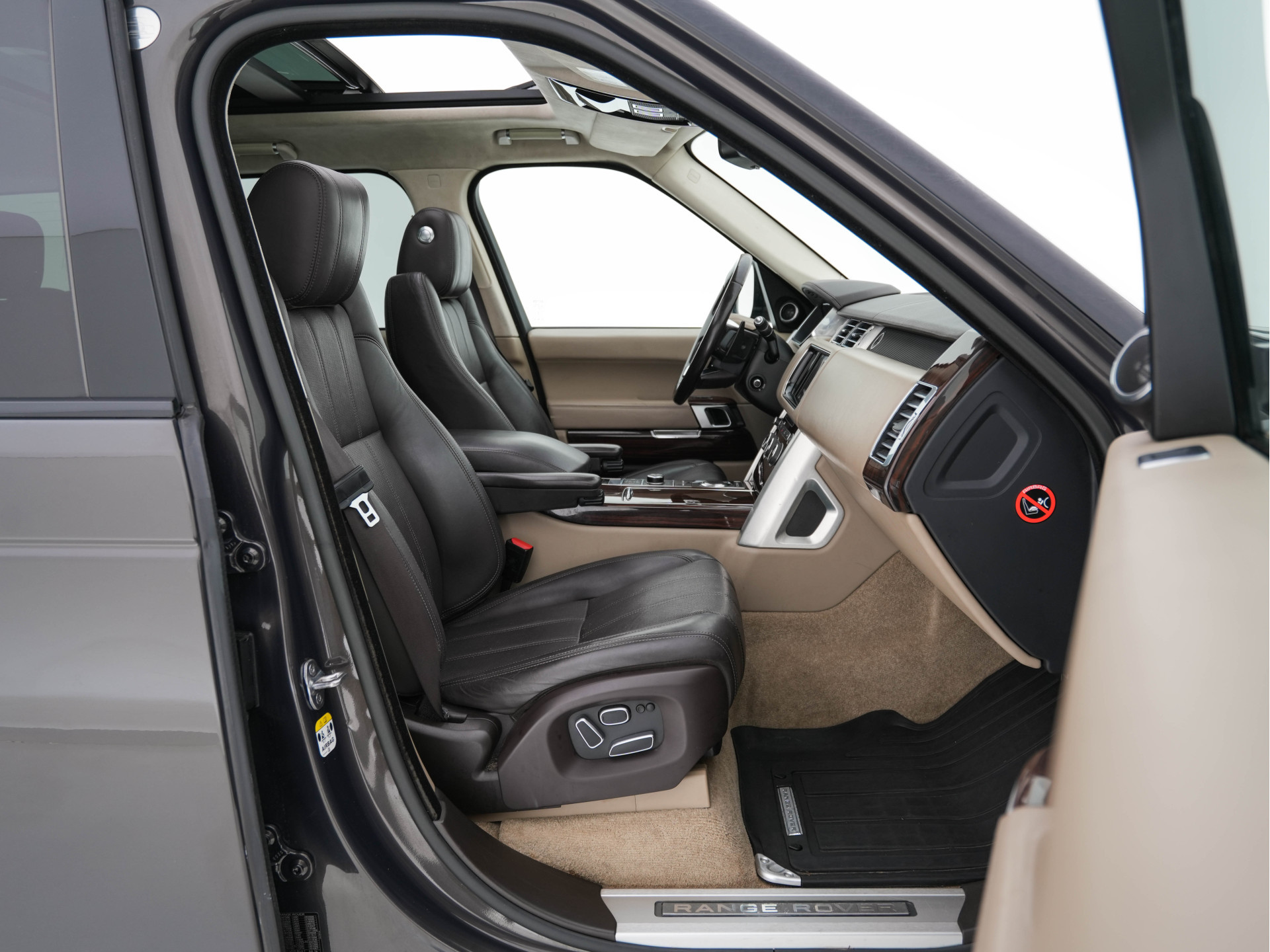 Land Rover Range Rover 4.4 SDV8 Vogue AWD Aut. *PANO | DIGI-COCKPIT | MERIDIAN-AUDIO | SURROUND-VIEW | MEMORY-PACK |  KEYLESS | OXFORD-FULL-LEATHER | BI-XENON | NAVI-FULLMAP | ECC | PDC | CRUISE | COMFORT-SEATS | 21"ALU*