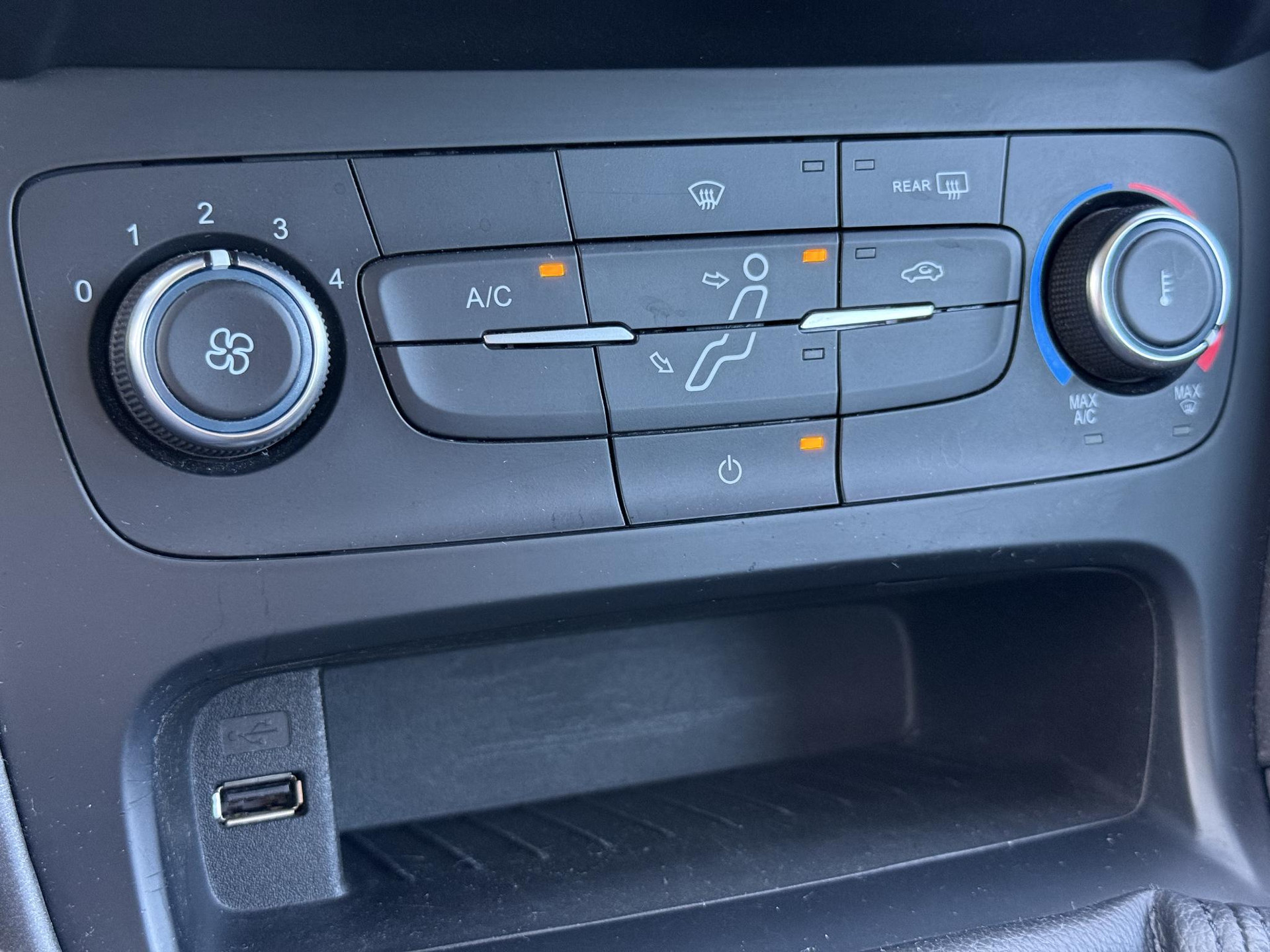 Ford Focus 1.0 Trend Edition 1e Eigenaar,Navi,Airco,Cruise,Pdc,Recent Beurt Gehad,N.A.P,Lm velgen,Apk tot 01-2027