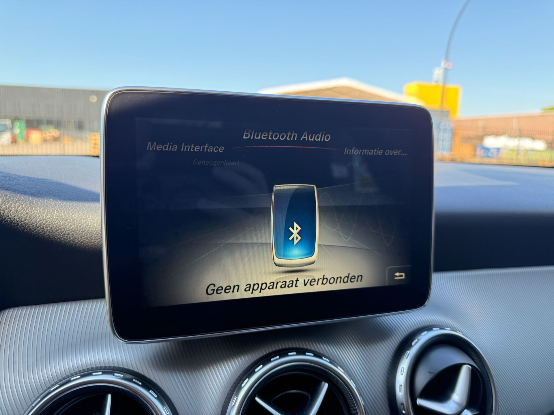 Mercedes-Benz GLA-klasse 200 Prestige | 1E EIGENAAR | 3/6/12MND GARANTIE| AUTOMAAT | PANO | LED | TREKHAAK | CRUISE | LMV |