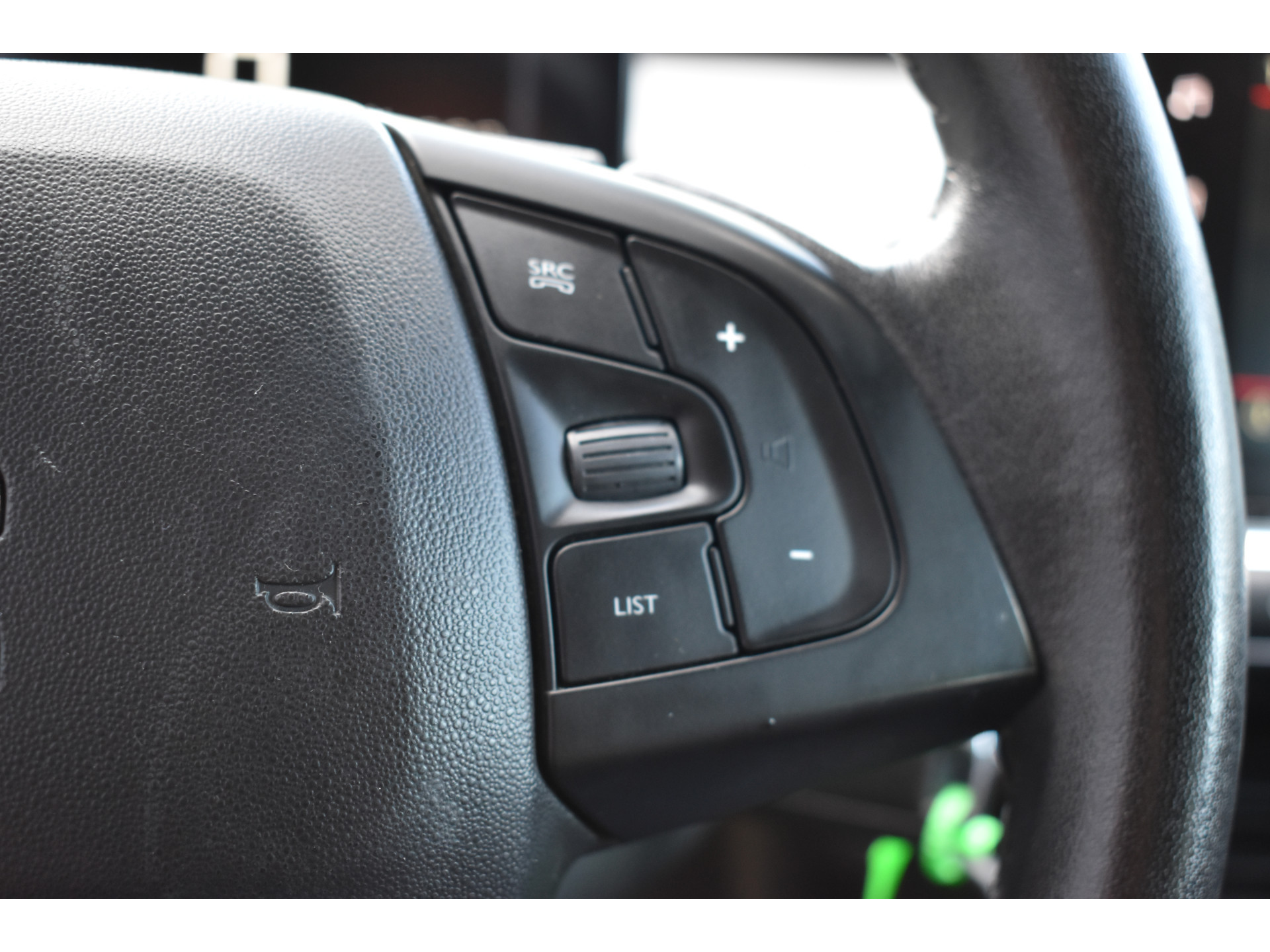 Citroën C4 Cactus 1.2 PureTech Feel Trekhaak Navi Stoelverwarming