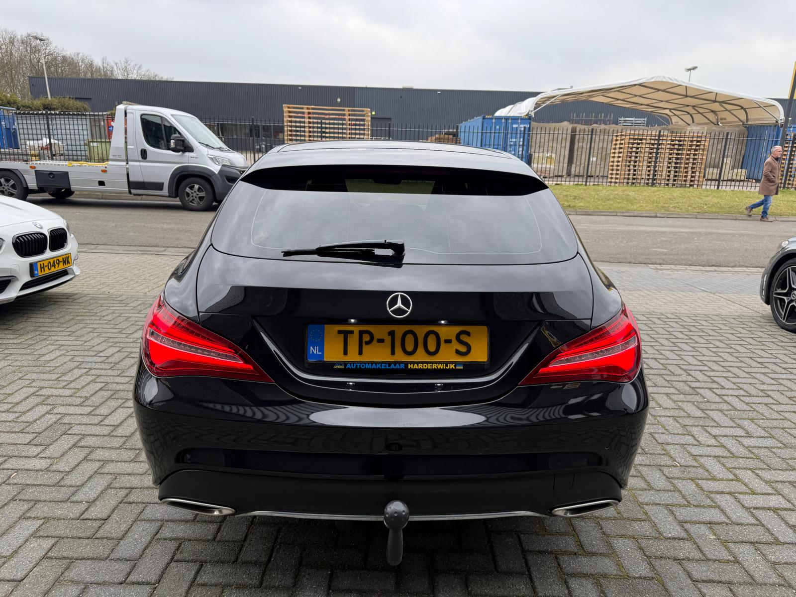 Mercedes-Benz CLA-klasse Shooting Brake 180 d Business Solution | 1E EIGENAAR | 3/6/12MND GARANTIE | AUTOMAAT | AIRCO | CRUISE | NAVI | LMV | LED | TREKHAAK |