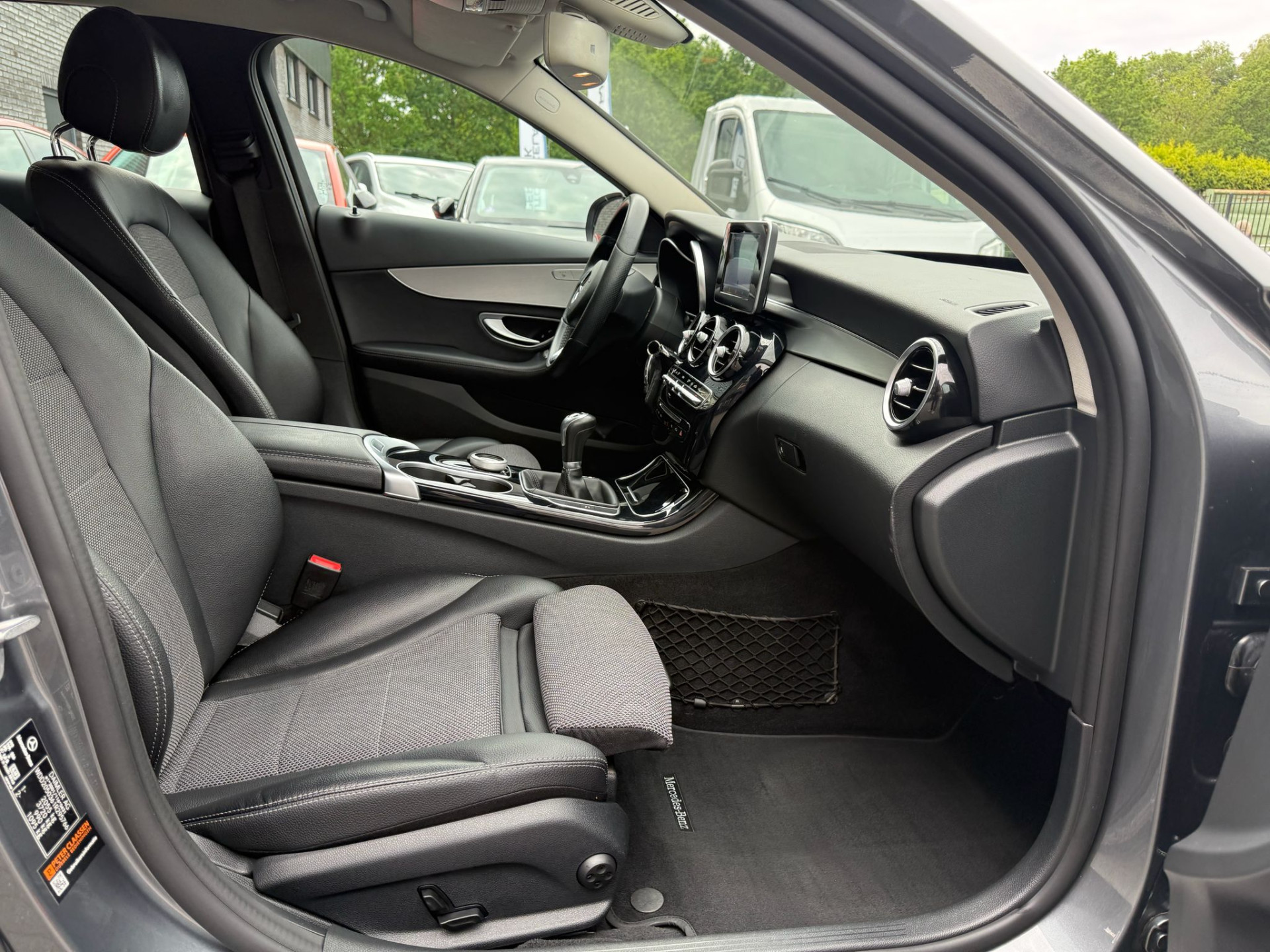 Mercedes-Benz C-klasse 180 CDI Business Solution |1E EIGENAAR | 3/6/12MND GARANTIE | LED | CRUISE | BLUETOOTH | NAVI | TREKHAAK |