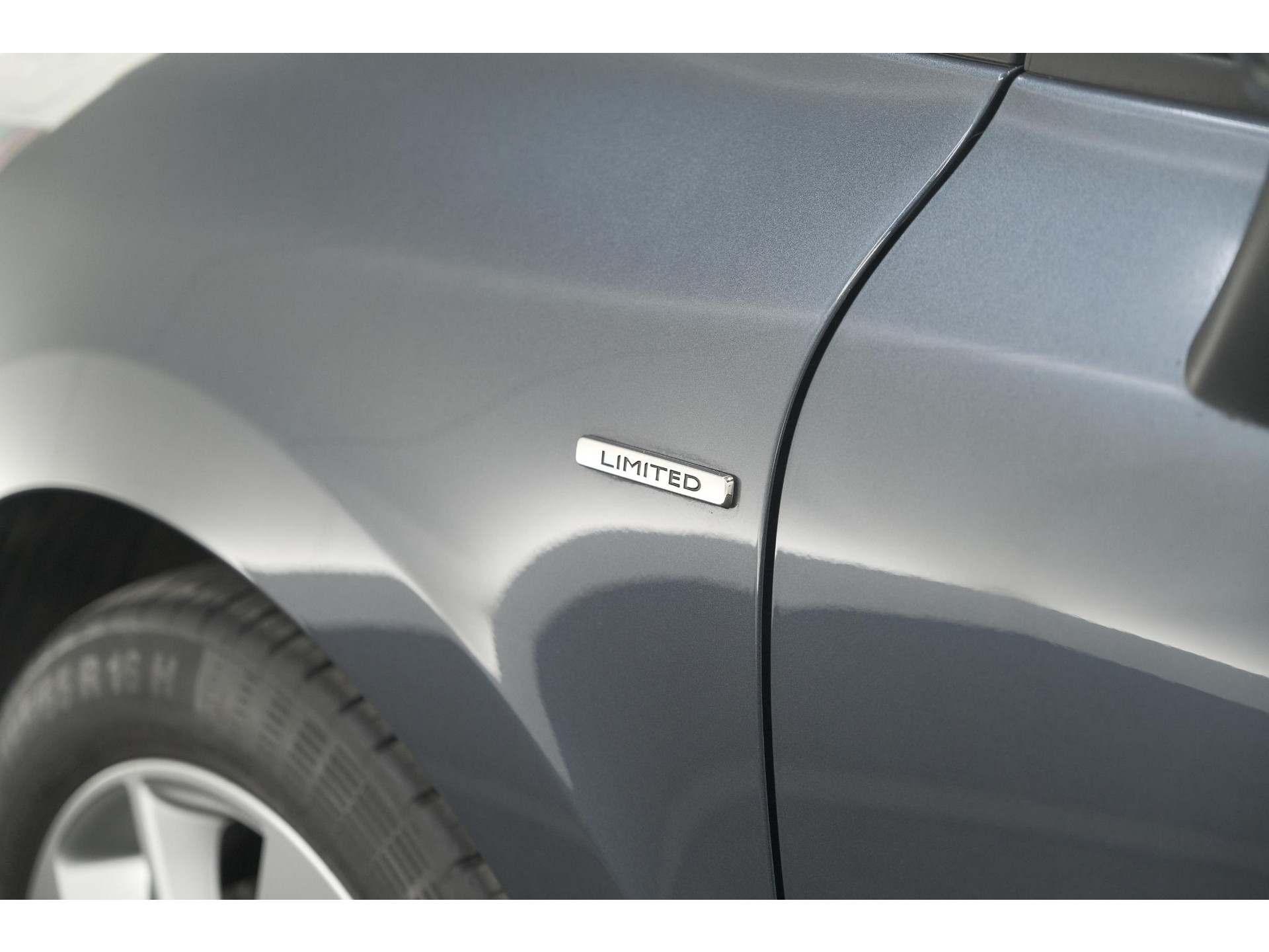 Renault Clio 1.2 Limited | Trekhaak | Navigatie | Parkeersensoren | Climate Control