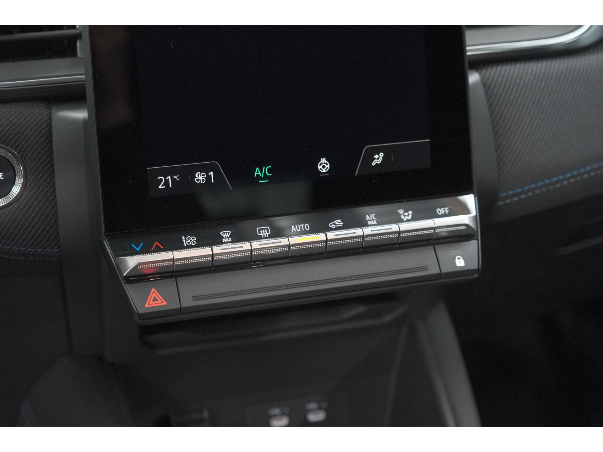 Renault Captur 1.8 E-Tech full hybrid 160 esprit Alpine | 360 Camera | Adaptieve Cruise Control | Dodehoekdetectie | Stuurwielverwarming