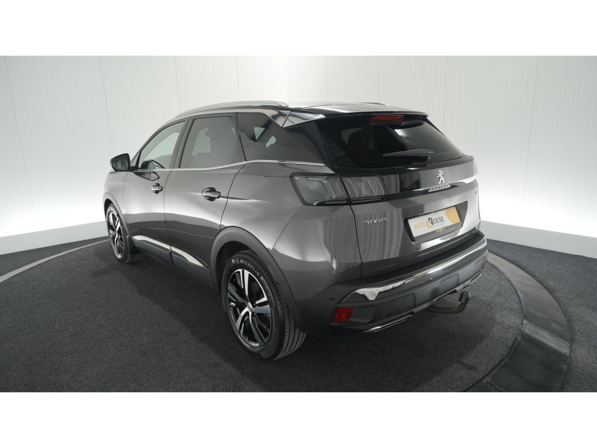 Peugeot 3008 1.6 PureTech 180 EAT8 GT | Trekhaak | Camera | Dodehoekdetectie | Navigatie