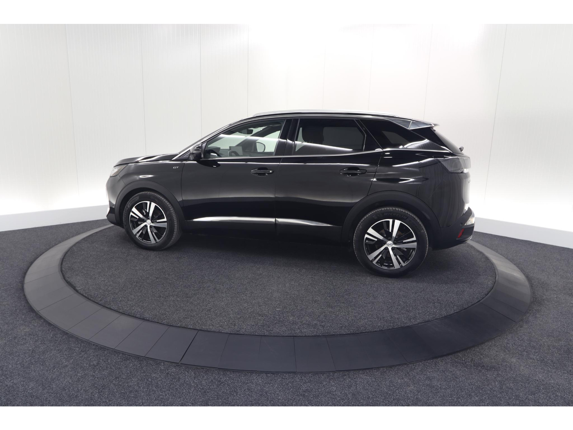 Peugeot 3008 1.2 Hybrid 136 GT | 360 Camera | Adaptieve Cruise Control | Elektronische Kofferklep | Navigatie