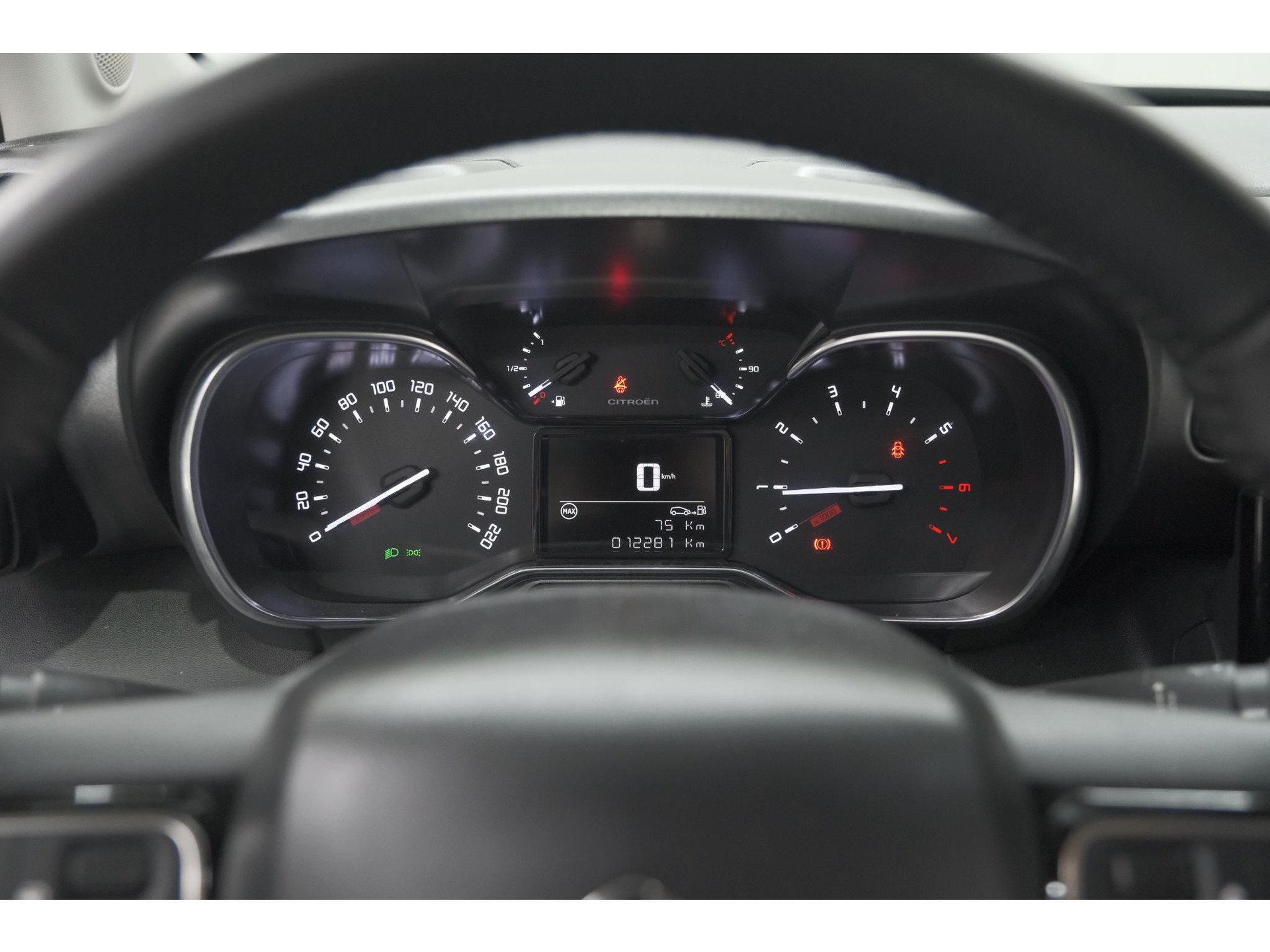 Citroen C3 Aircross PureTech 110 Feel | Parkeersensoren | Navigatie | Apple Carplay