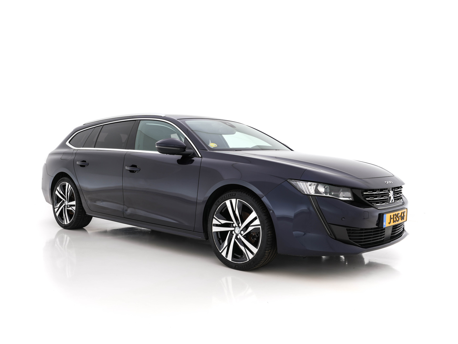 Peugeot 508 SW 1.5 BlueHDI Blue Lease Active Avantage (INCL-BTW) *NAVI-FULLMAP | DIGI-COCKPIT | LANE-ASSIST | SPORT-SEATS | PRIVACY-GLASS | CAMERA | DAB | KEYLESS | ECC | CARBON-INLAY | PDC | CRUISE | 19"ALU*