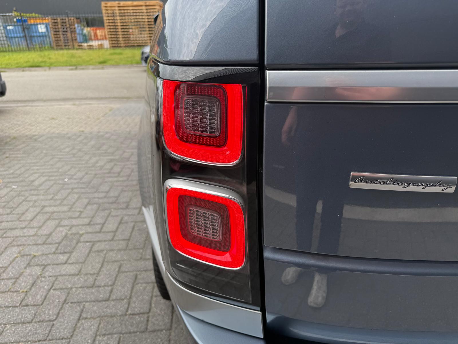 Land Rover Range Rover 3.0 TDV6 Autobiography | 3/6/12MND GARANTIE | PANO | SFEER | CARPLAY | NAVI | STOELMASSAGE | ACC | TREKHAAK |