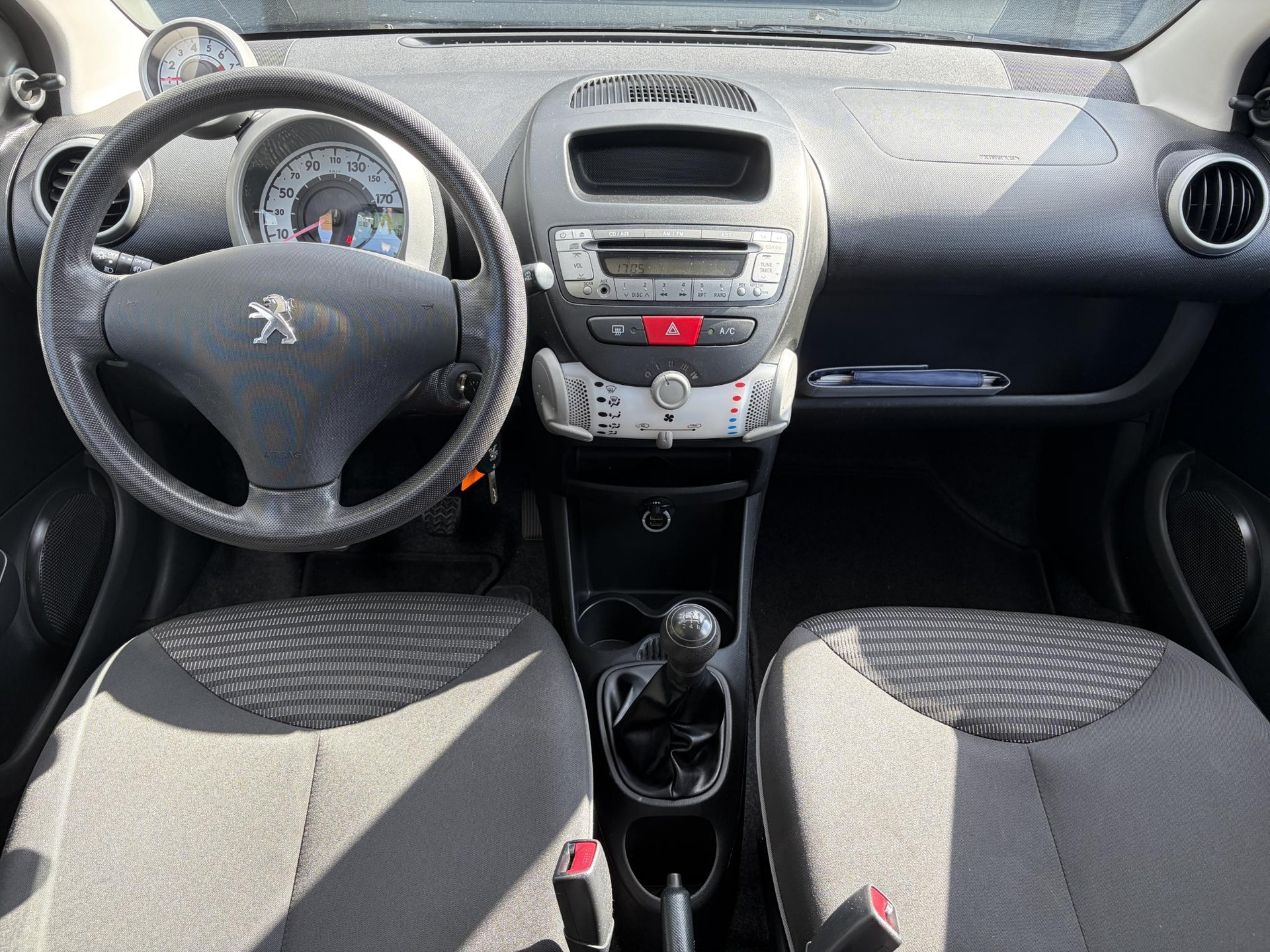 Peugeot 107 1.0 Active 2e Eigenaar,Airco,5 Deurs,N.A.P,Zeer Zuinig,Weinig km,Apk tot 04-2027