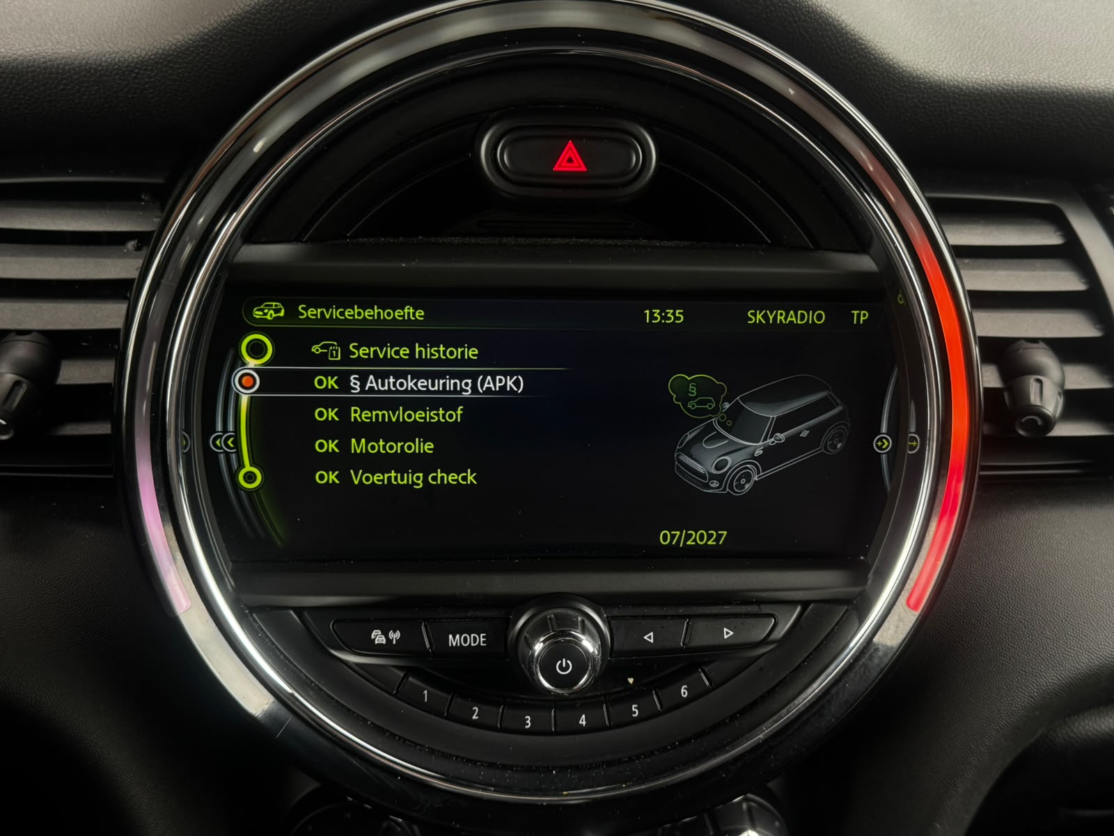 MINI Cooper S 2.0 192PK Chili Serious Business Head-UP Leer LED