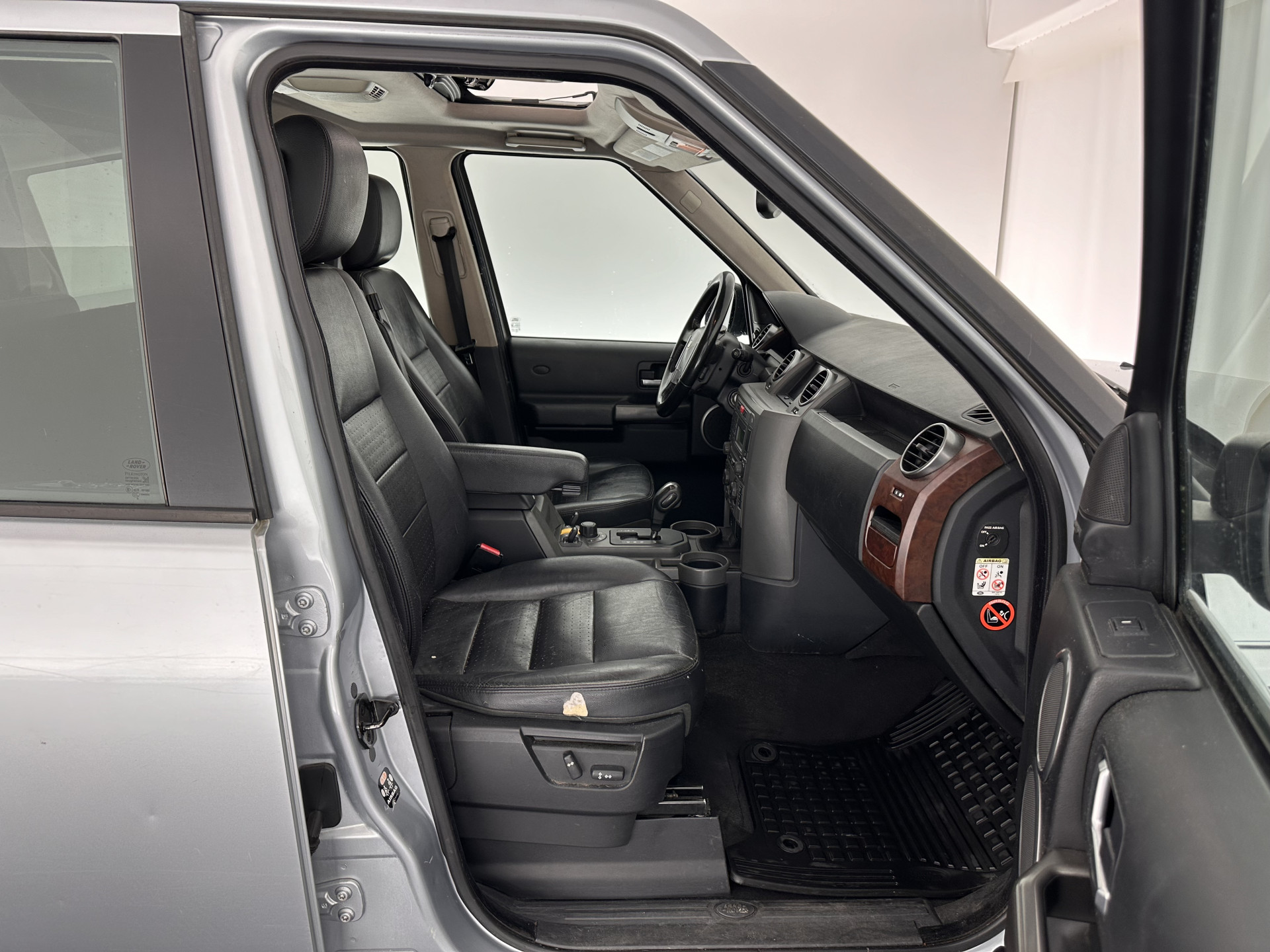 Land Rover DISCOVERY 3 *MOTOR-DEFECT* Aut. *PANO | FULL-LEATHER | XENON | HARMAN/KARDON | MEMORY-PACK | AIR-SUPENSION | NAVI-FULLMAP | 19''ALU | ECC | PDC | CRUISE | TOWBAR*