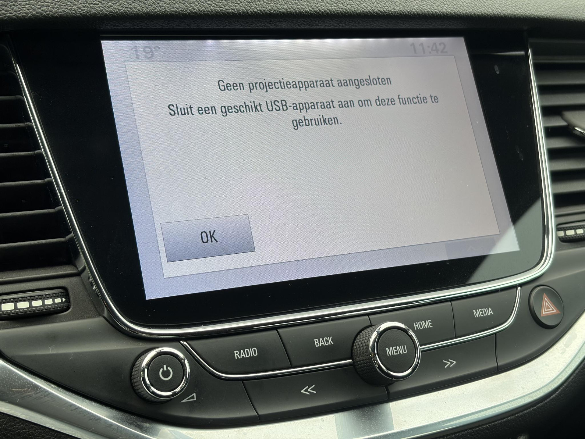 Opel Astra Sports Tourer 1.4 Business+ ✓1e Eigenaar✓Trekhaak✓150pk✓Carplay✓Navi✓Airco✓Cruise✓Pdc V+A✓6 Bak✓Lm velgen✓N.A.P,Apk tot 10-2027