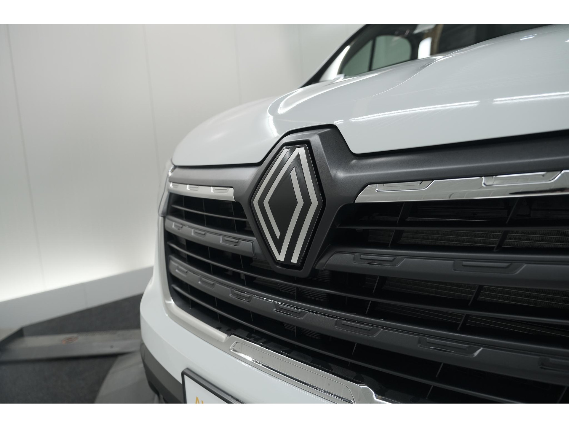 Renault Trafic 2.0 Blue dCi 130 T29 L2H1 Advance DC | 6 Zitplaatsen | Camera | Apple Carplay | Navigatie