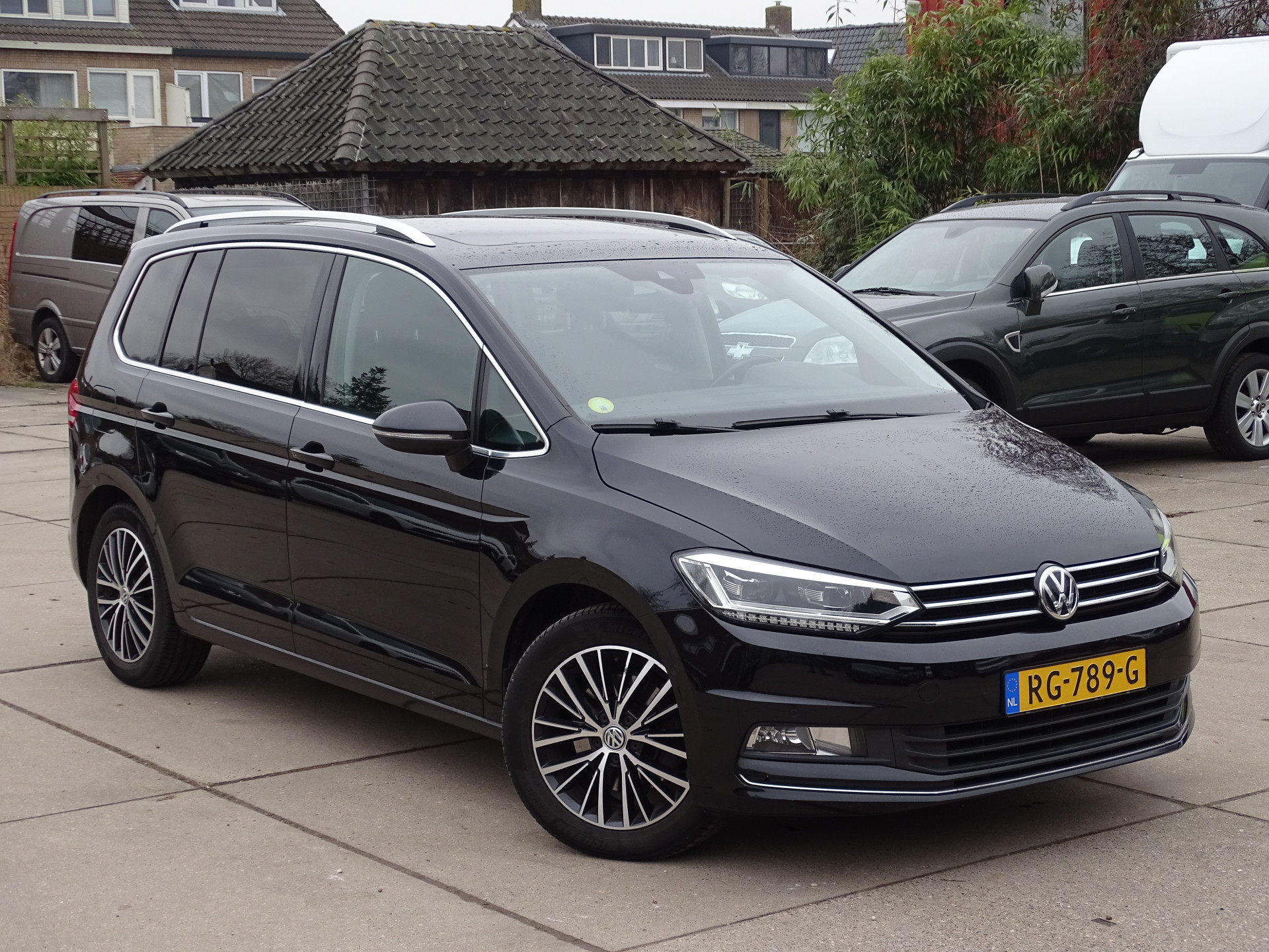 Volkswagen Touran 2.0 TDI EURO 6 SCR Highline Panorama