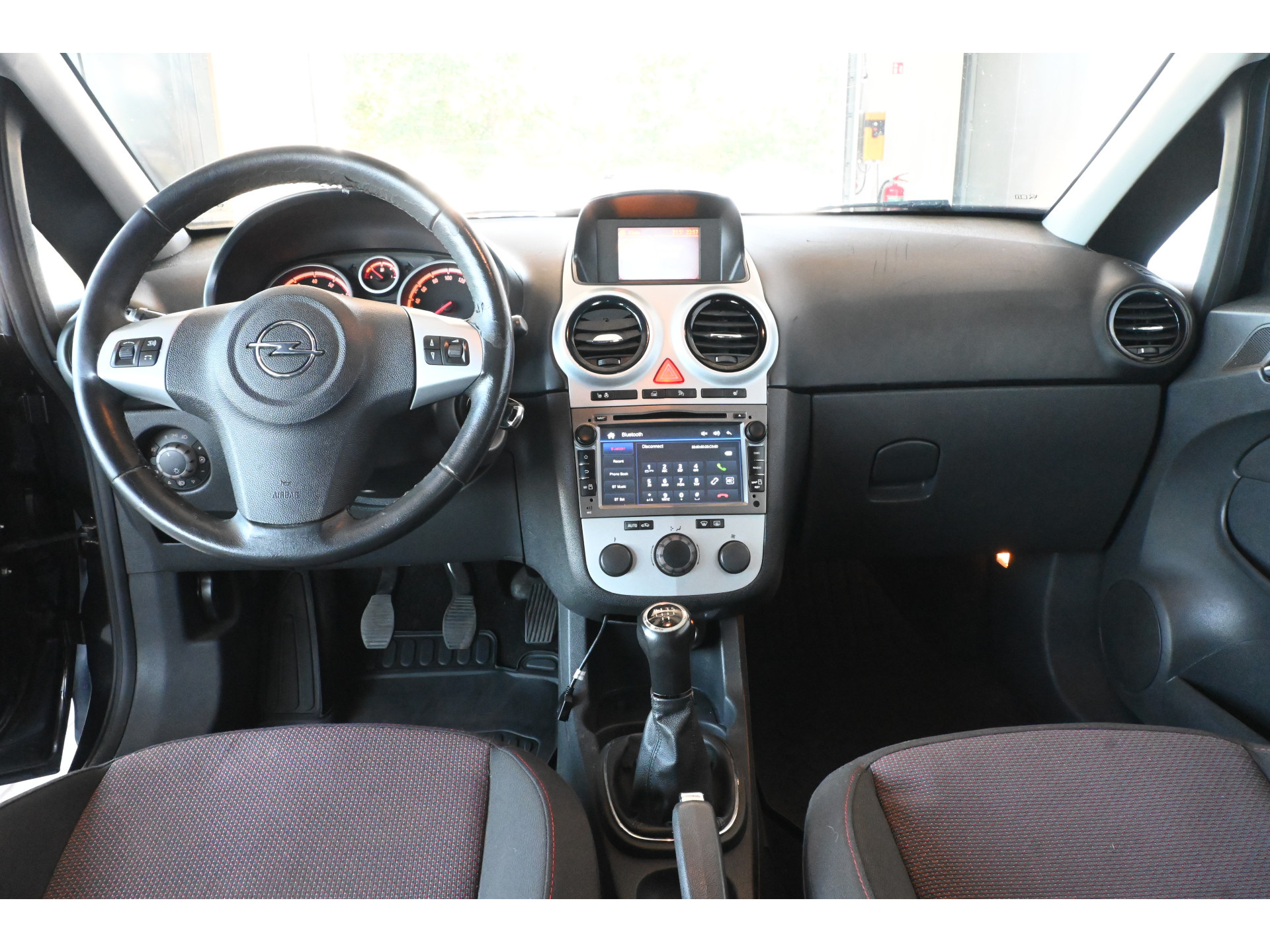 Opel Corsa 1.4-16V Enjoy BIJGELUID IN MOTOR Airco Stuur/Stoelverwarming All in Prijs! Inruil Mogelijk!