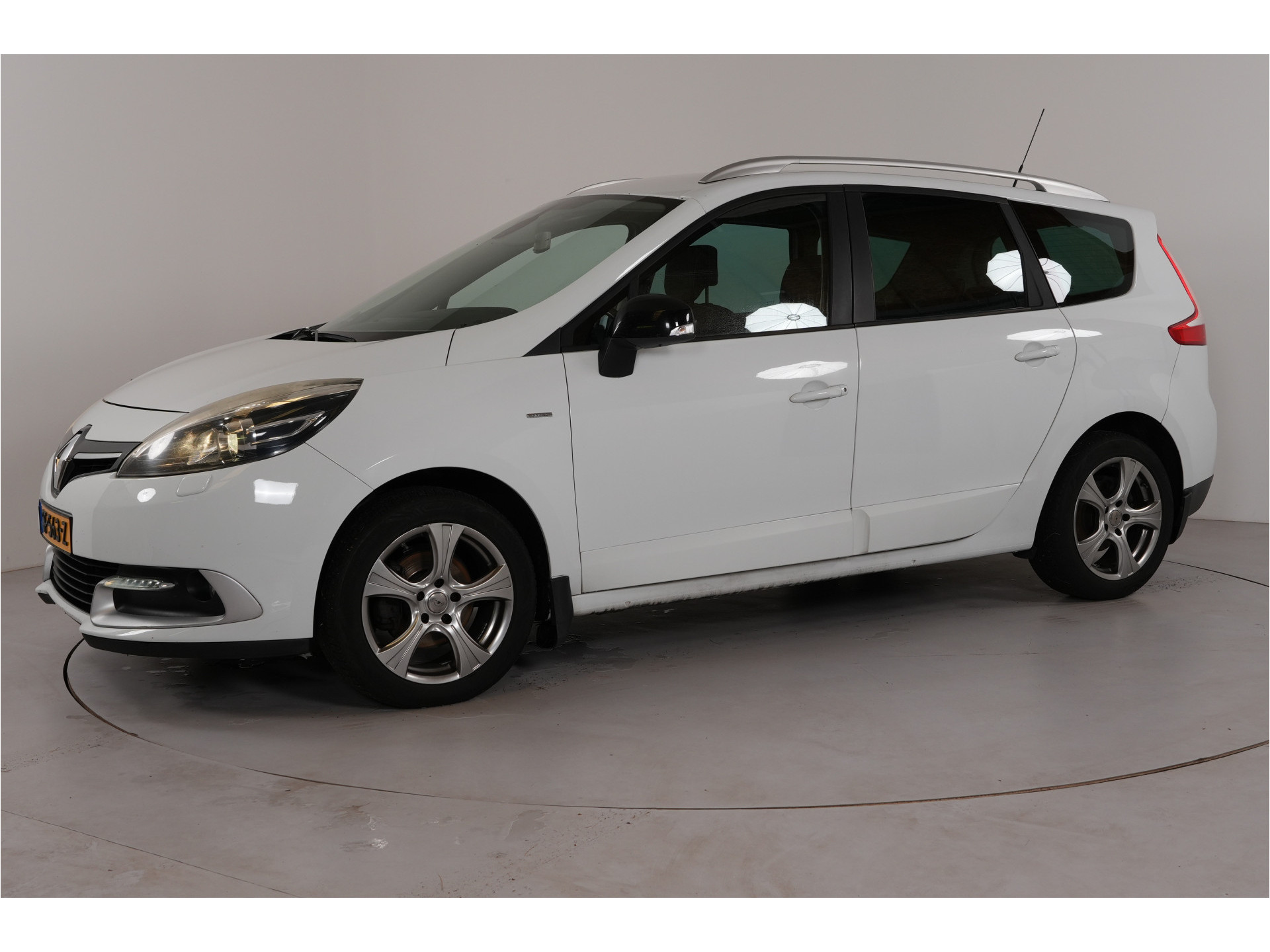 Renault Grand Scénic 1.5 dCi Bose | Trekhaak | Stl. verw. | Cruise