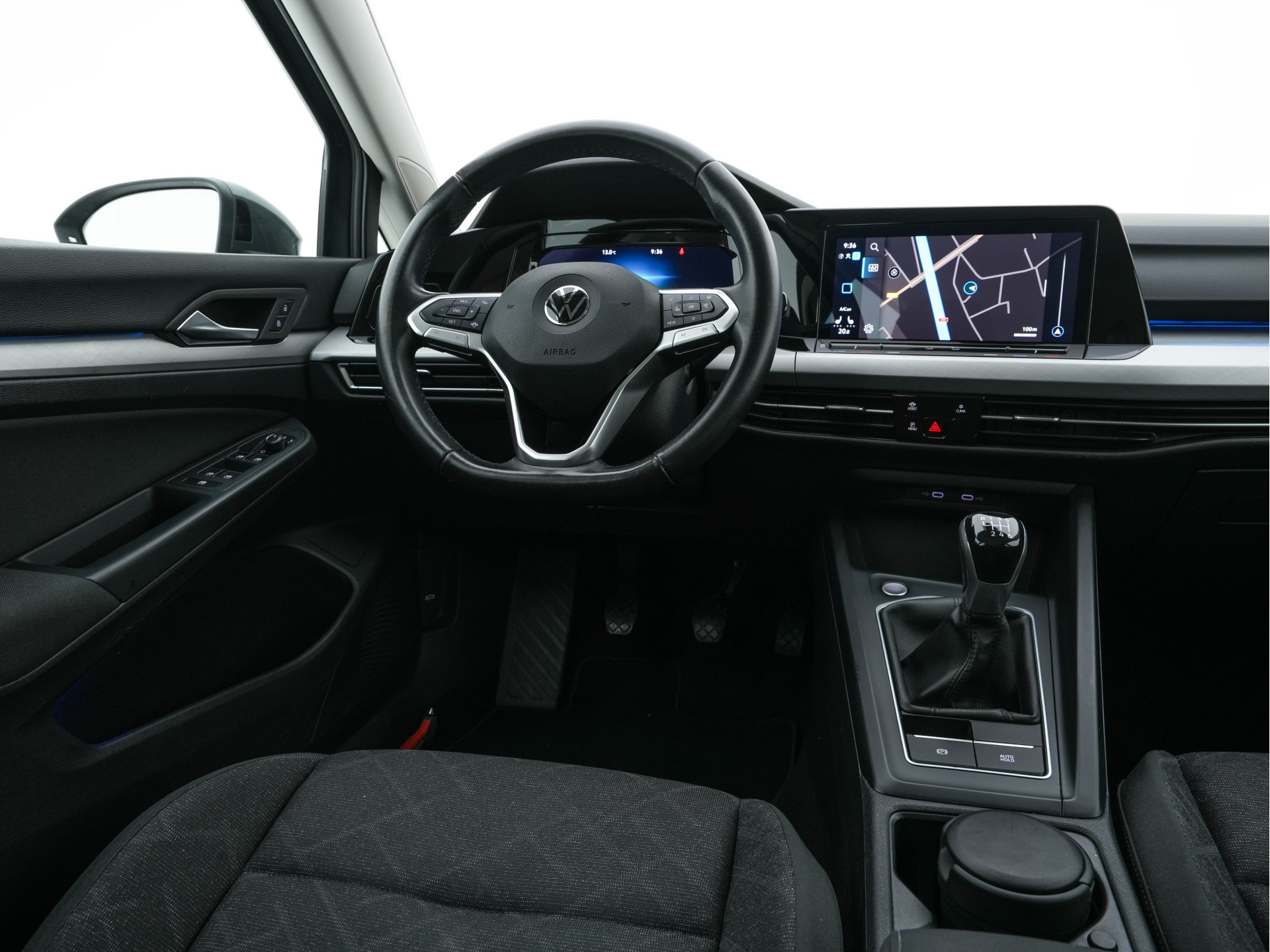 Volkswagen Golf Variant 2.0 TDI Life Business (INCL-BTW)  *FULL-LED | DIGI-COCKPIT | NAVI-FULLMAP | HEATED-COMFORTSEATS | KEYLESS | DAB+ | CARPLAY | ECC | AMBIENT-LIGHT | PDC | 16''ALU*