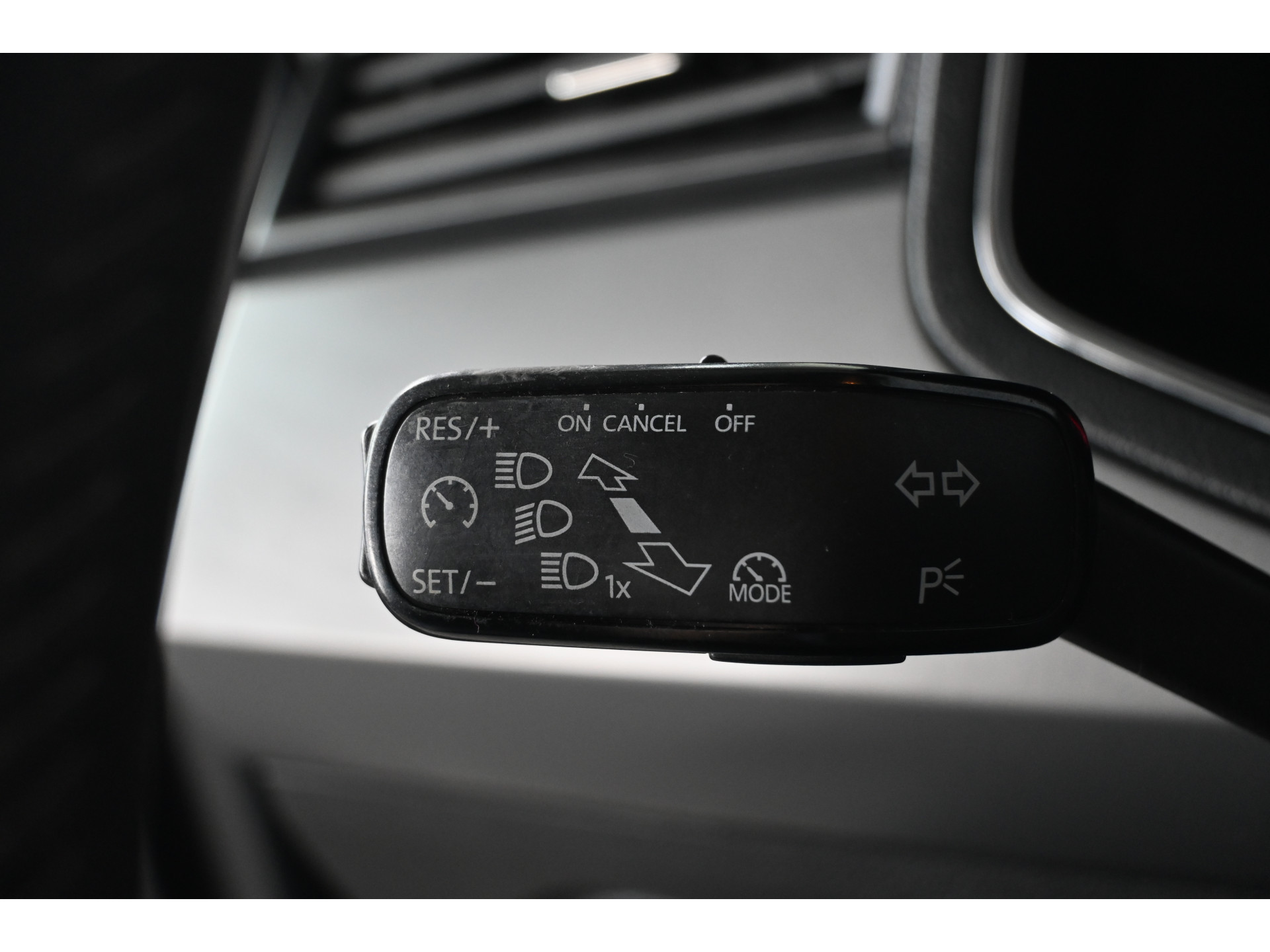 SEAT Ibiza 1.0 MPI Reference Clima Cruise Control Carplay Rijklaarprijs Inruil Mogelijk!