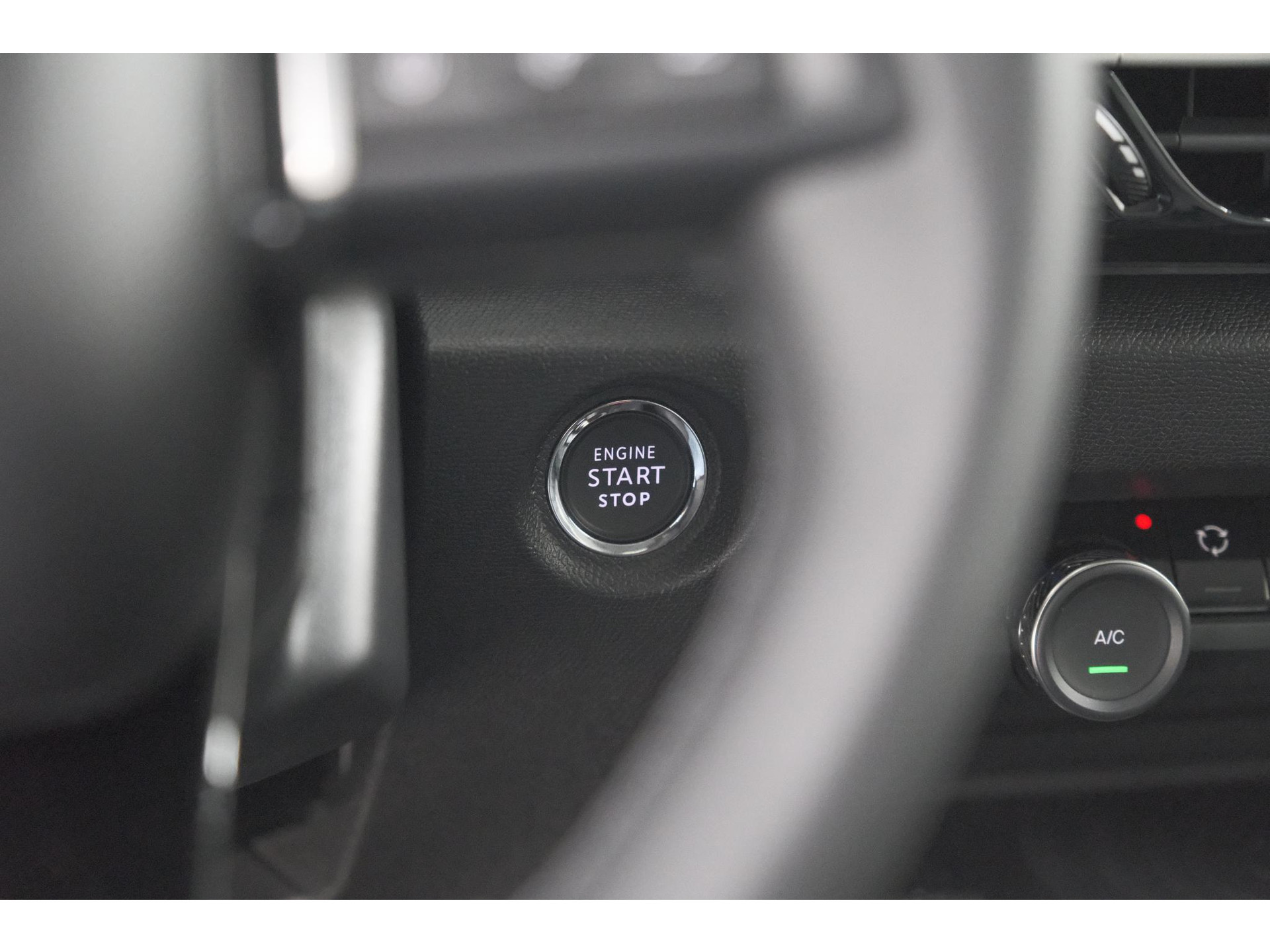 Citroen C4 1.2 Hybrid 145pk Max | 360 Camera | Adaptieve Cruise Control | Navigatie | Apple Carplay