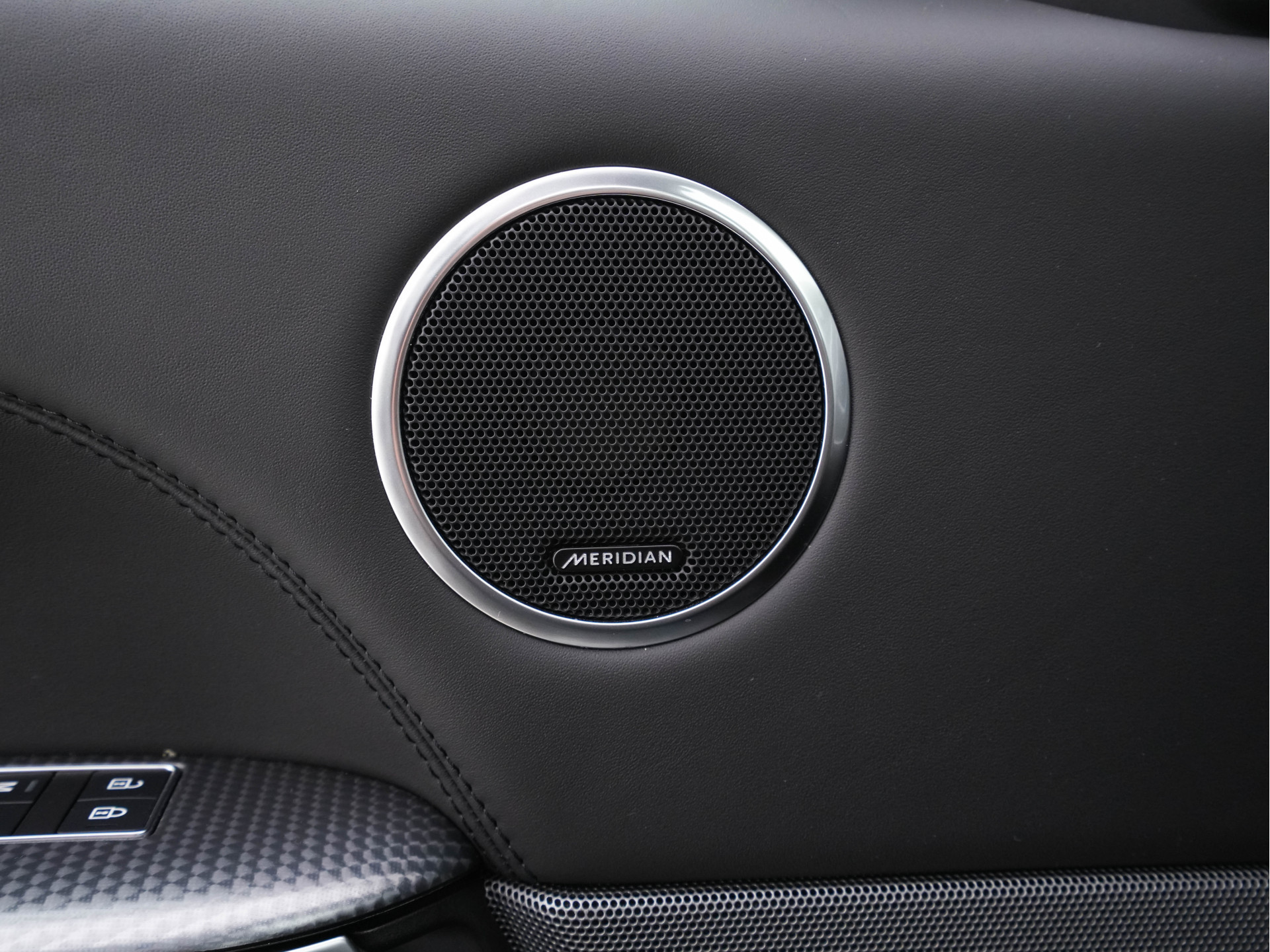 Land Rover Range Rover Sport P400e Limited-Edition Black-Line {SOH-100%} Aut. *PANO | OXFORD-FULL-LEATHER| MATRIX-LED | MERIDIAN-SURROUND | NAVI-FULLMAP | HEAD-UP | KEYLESS |  DAB | MEMORY-PACK | DIGI-COCKPIT | SURROUND-VIEW | COMFORT-SEATS | 21"ALU*