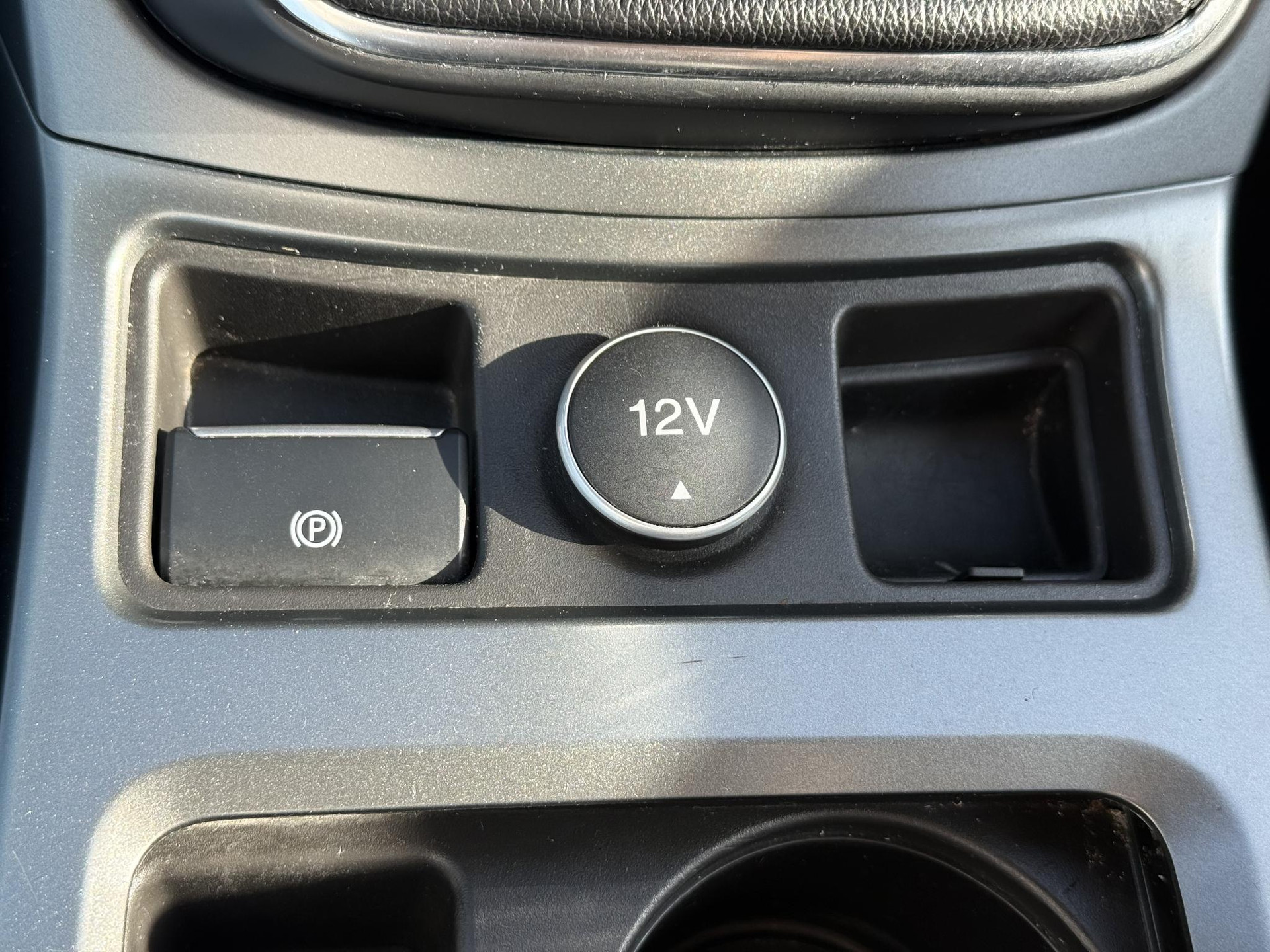 Ford Kuga 1.5 EcoBoost Trend Ultimate 2e Eigenaar,Navi,Dealer Onderhouden,Clima,Cruise,Apple Carplay/Android Auto,Pdc,6 Bak,120pkApk tot 07-2027