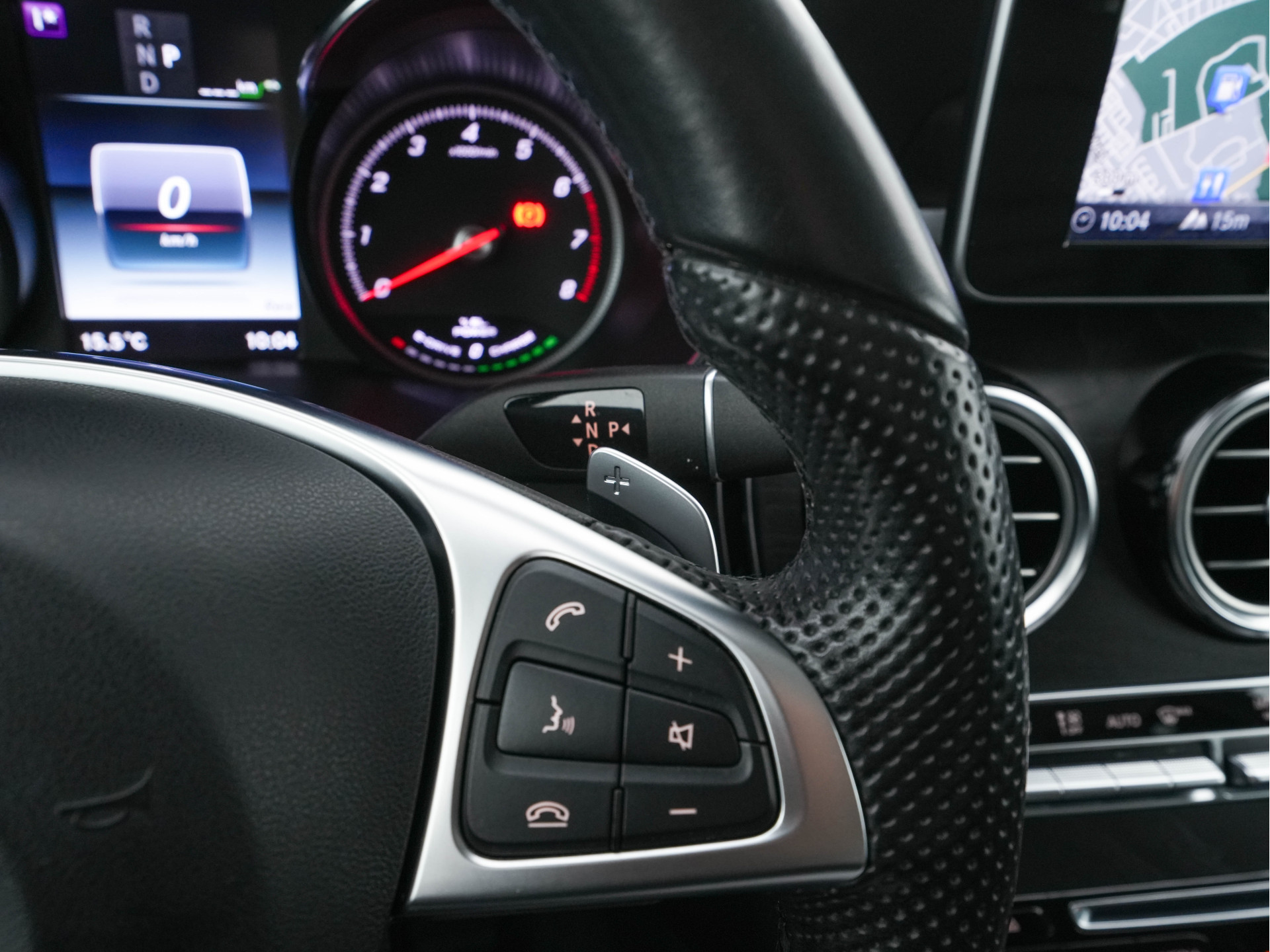 Mercedes-Benz GLC-klasse 350e 4MATIC Premium Plus Plug-in Aut. *LEATHER | FULL-LED | BLIND-SPOT | HEATED-SPORTSEATS | CAMERA | KEYLESS | AIR-SUSPENSION | ADAPTIVE-CRUISE | PRIVACY-GLASS | NAVI-FULLMAP | 20''ALU*