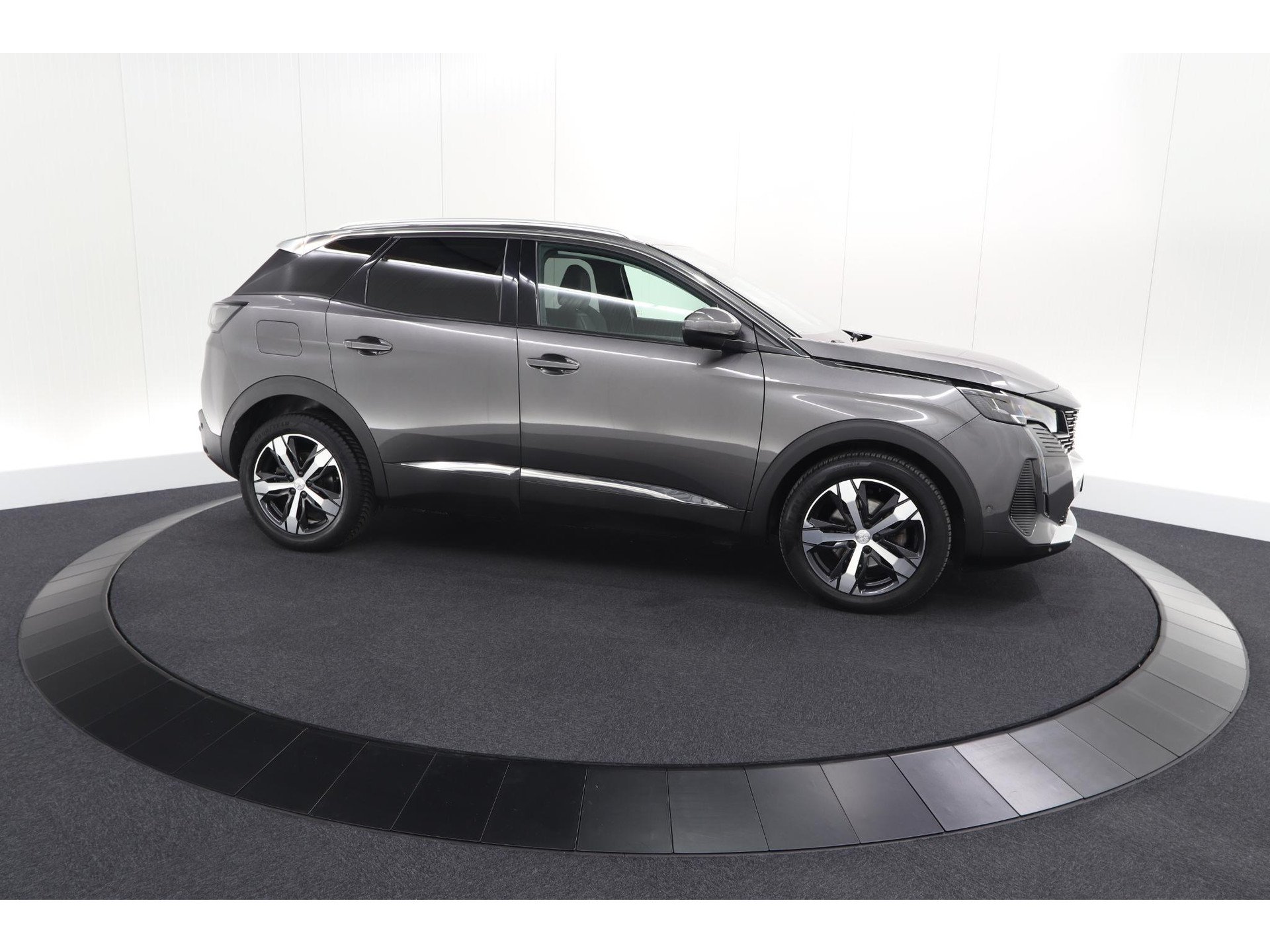 Peugeot 3008 PureTech 130 EAT8 Allure | Camera | Adaptieve Cruise Control | Elektrische Kofferklep