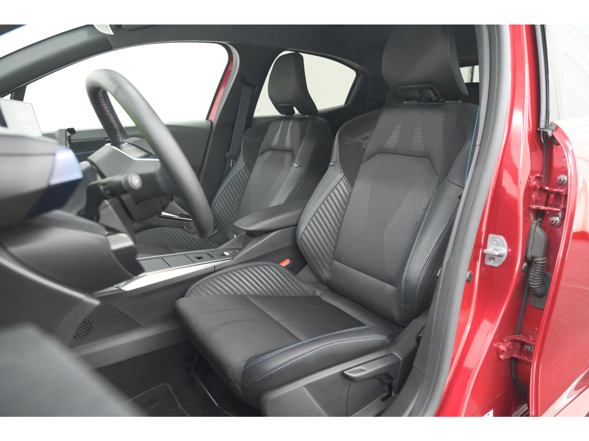 Renault Clio 1.8 Hybrid 160 esprit Alpine | 360 Camera | Adaptieve Cruise Control | Pack Winter | Harman Kardon