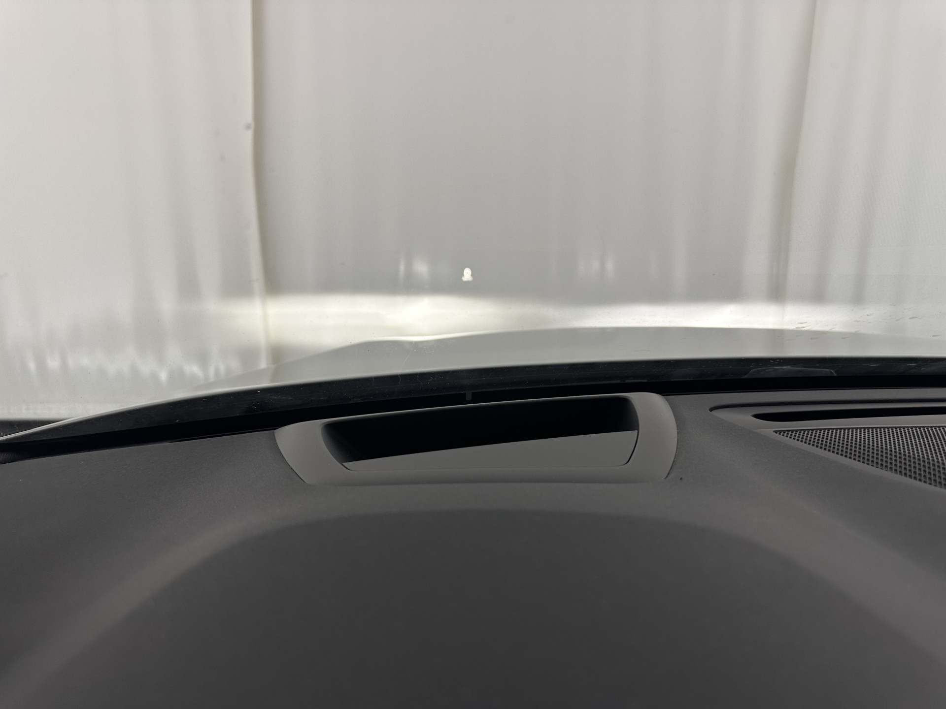 Volvo V60 2.0 T6 Recharge AWD R-Design (Plug-in) (INCL.BTW) Aut. *PANO | HEAD-UP | LEATHER-FABRIC | FULL-LED | MEMORY-PACK | HARMAN/KARDON | DIGI-COCKPIT | HEATED-SPORTSEATS | KEYLESS | DAB+ | NAVI-FULLMAP | PDC | CRUISE | TOWBAR | 19''ALU*