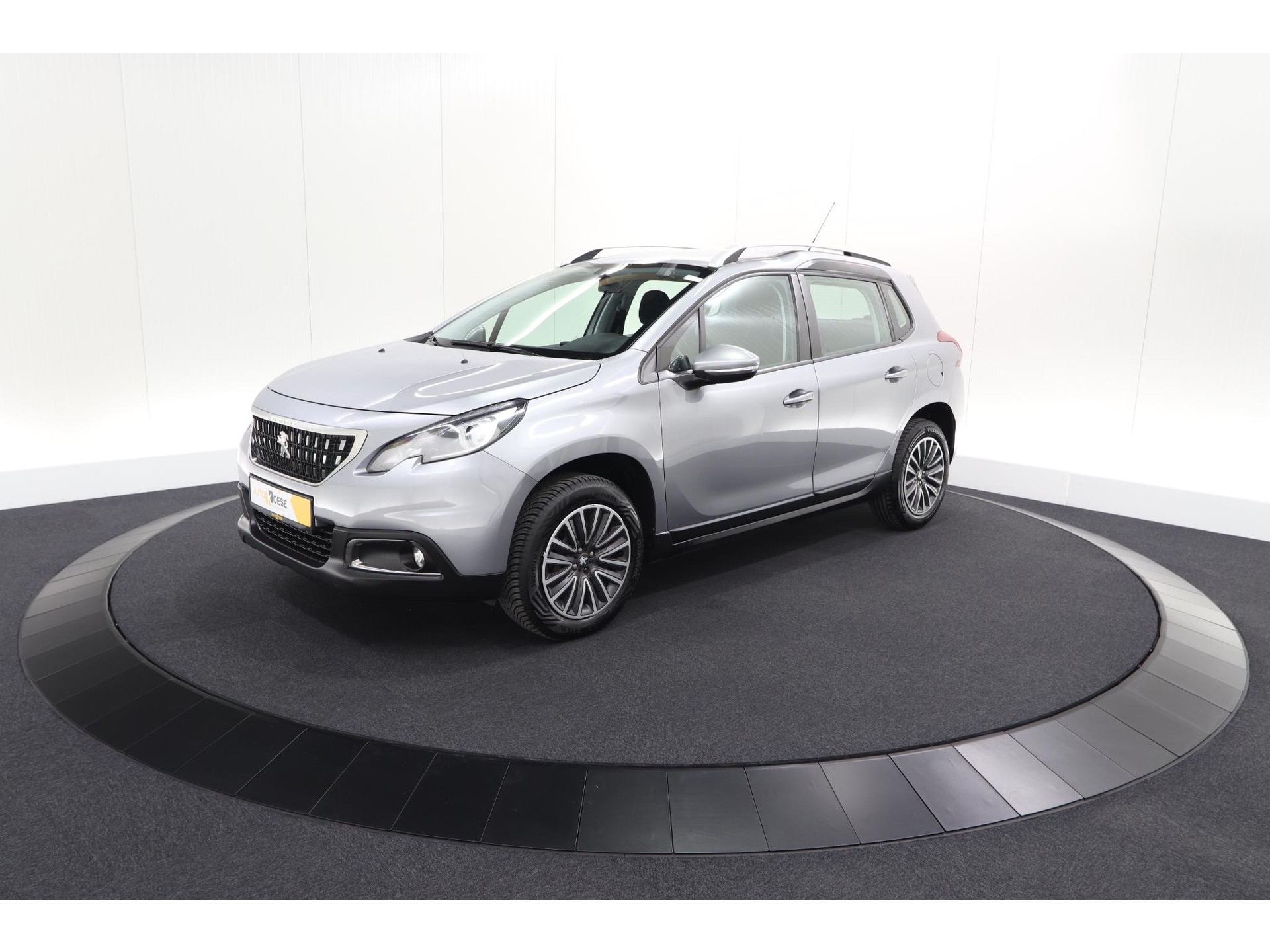 Peugeot 2008 PureTech 110 Blue Lion | Trekhaak | Apple Carplay | Parkeersensoren