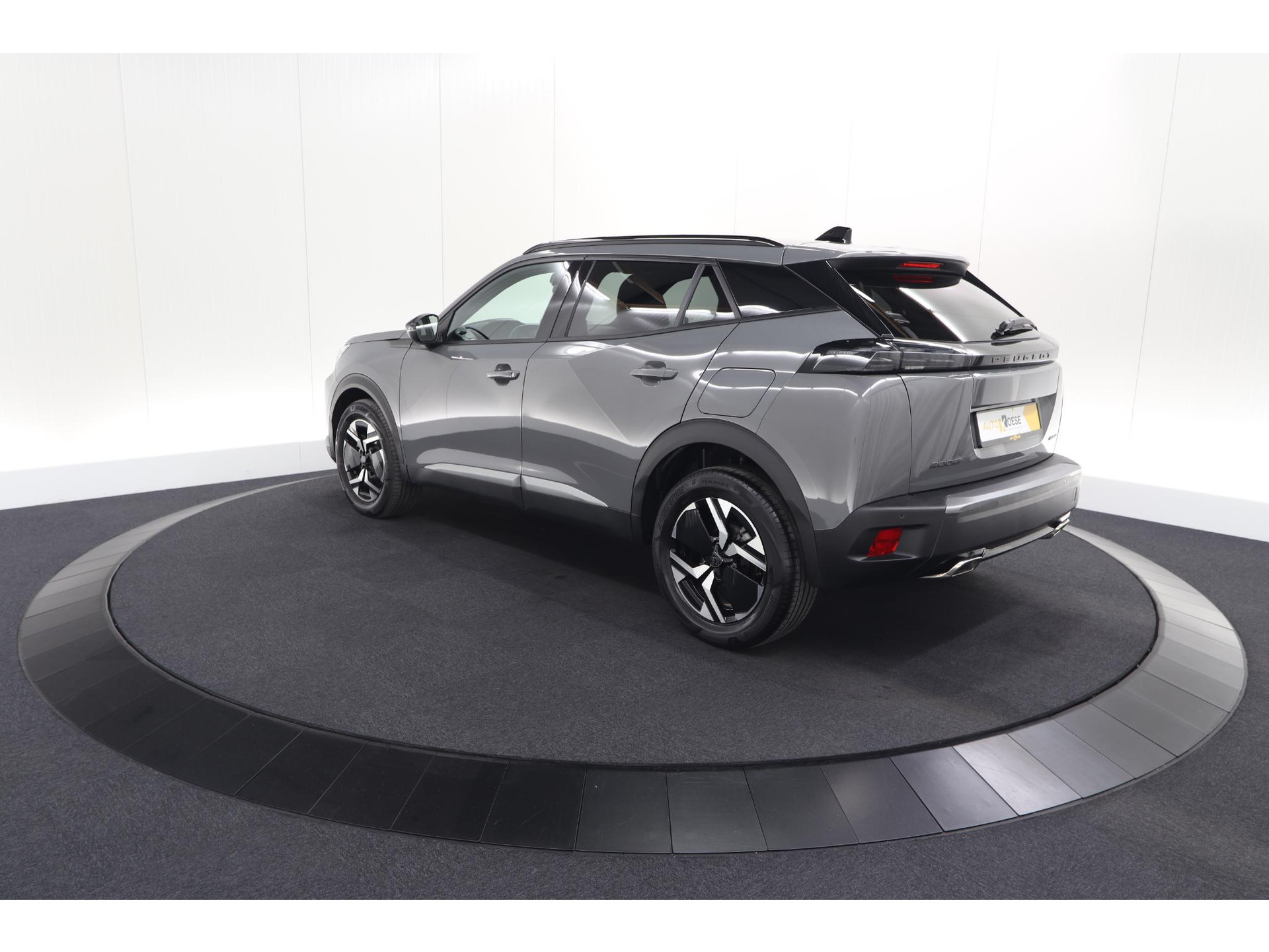 Peugeot 2008 1.2 Hybrid 145 Allure | Apple Carplay | Climate Control | Parkeersensoren Voor + Achter