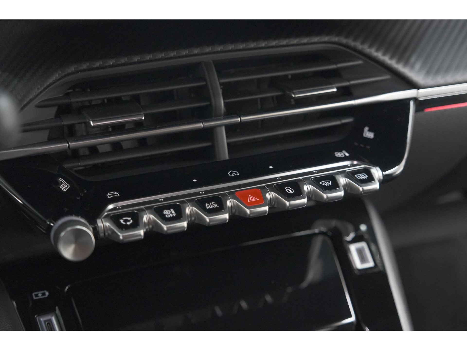 Peugeot e-2008 EV GT Avantage 54 kWh | 360 Camera | Massage Functie | Dodehoekdetectie | Stoelverwarming