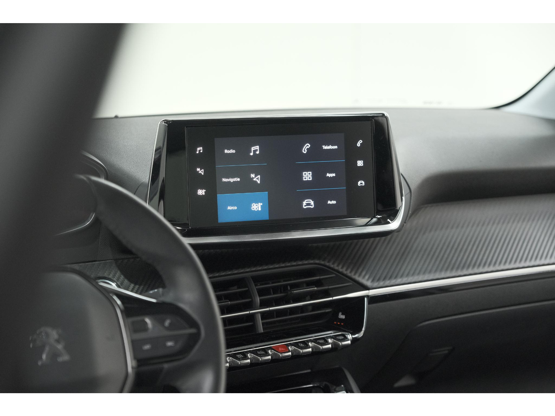 Peugeot 208 PureTech 100 Allure Pack | Parkeersensoren | Apple Carplay | Stoelverwarming