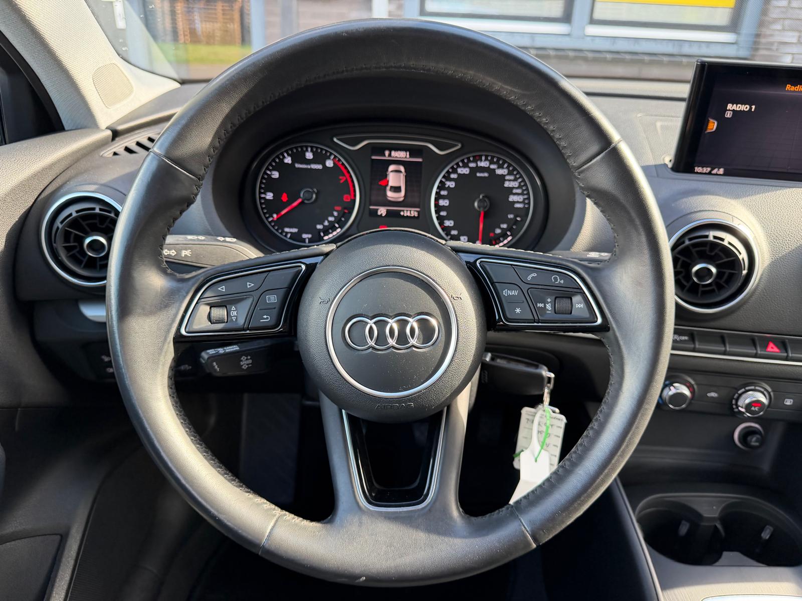 Audi A3 Limousine 1.0 TFSI Pro Line | 2E EIGENAAR | 3/6/12MND GARANTIE | NL AUTO | CRUISE | XENON | BLUETOOTH | AIRCO | LMV | PDC |