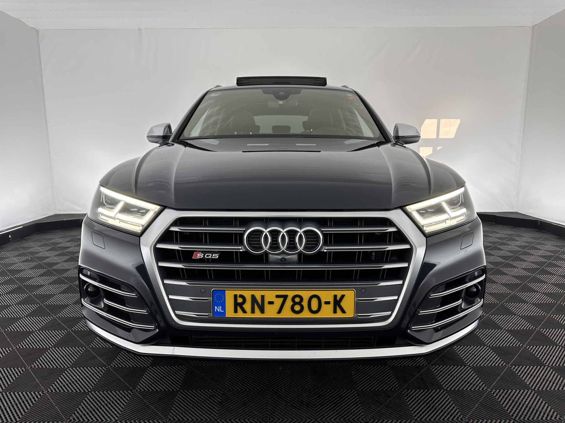 Audi SQ5 3.0 TFSI quattro Aut. *PANO | FULL-LEATHER | FULL-LED | HEAD-UP | ADAPTIVE-CRUISE | BLIND-SPOT | SPORT-SEATS | NAVI-FULLMAP | ECC | PDC | CRUISE | 20''ALU*