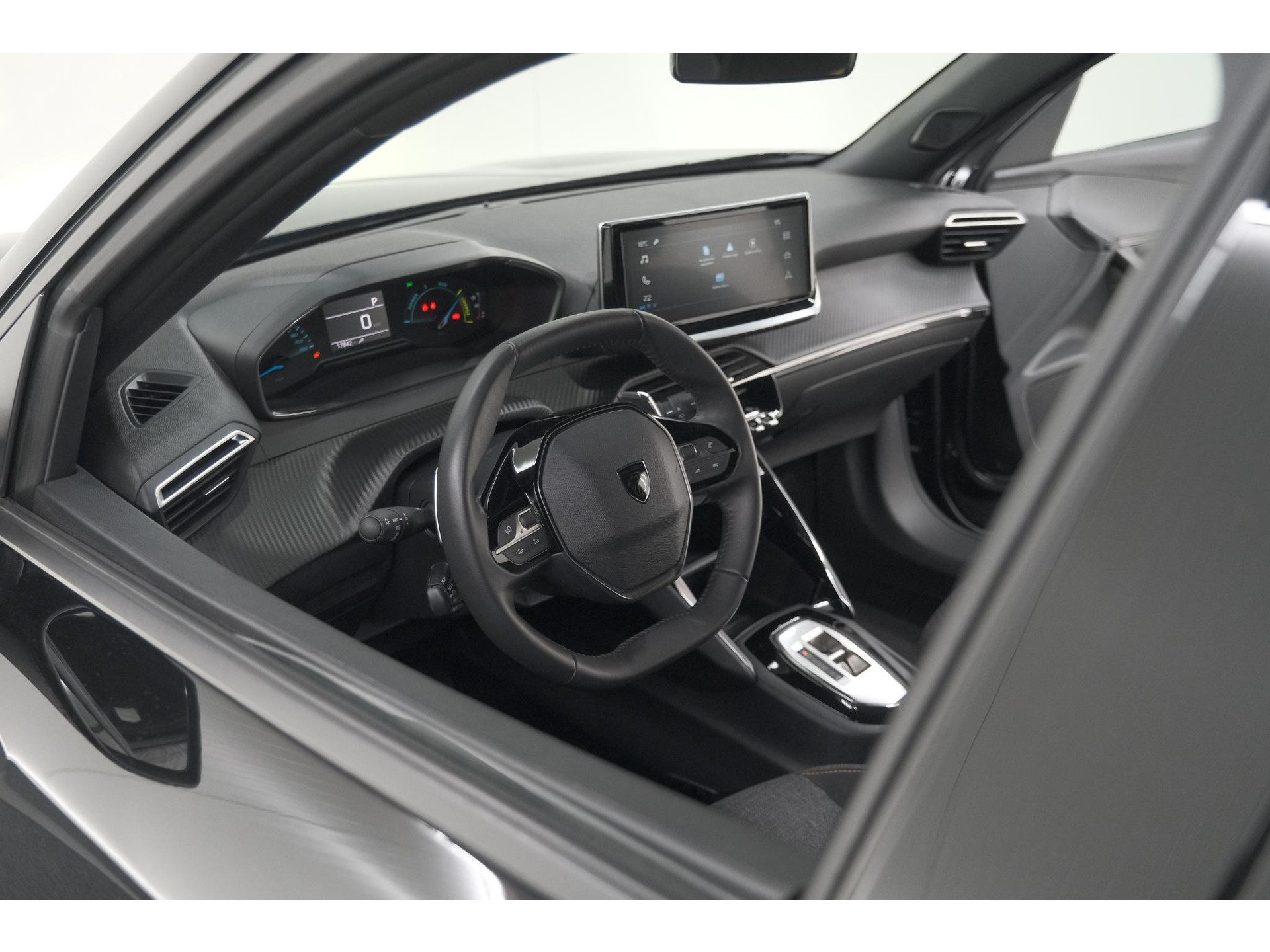 Peugeot 2008 1.2 Hybrid 136 Style | Apple Carplay | Parkeersensoren | Climate control