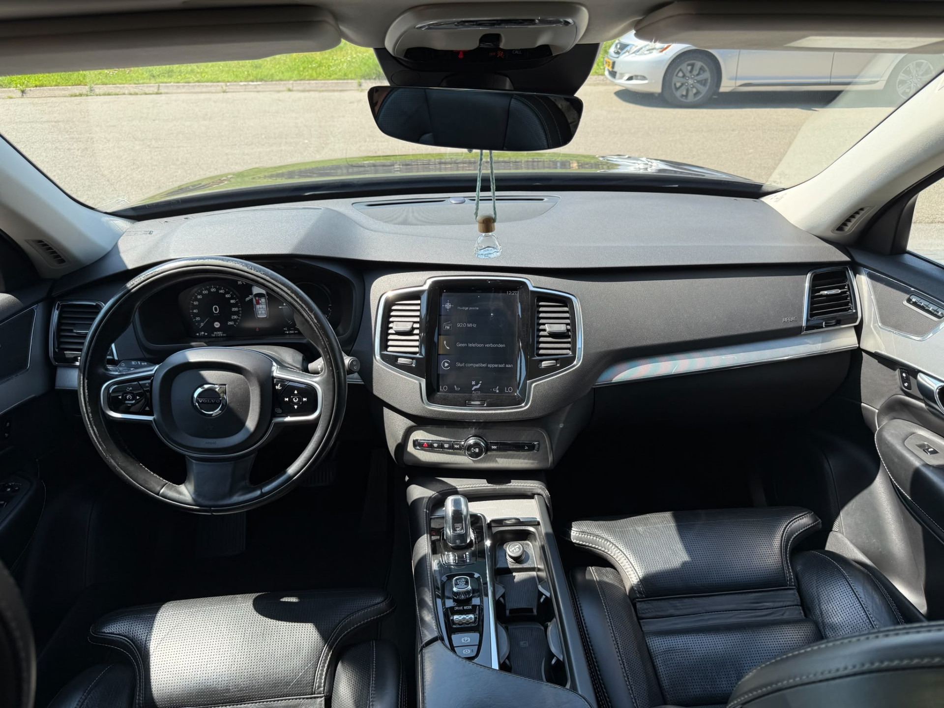 Volvo XC90 2.0 T8 Twin Engine AWD Inscription |3/6/12MND GARANTIE| NIEUWE APK |  7 PERS |  PANO DAK | LEDER | PANO DAK | CRUISE |