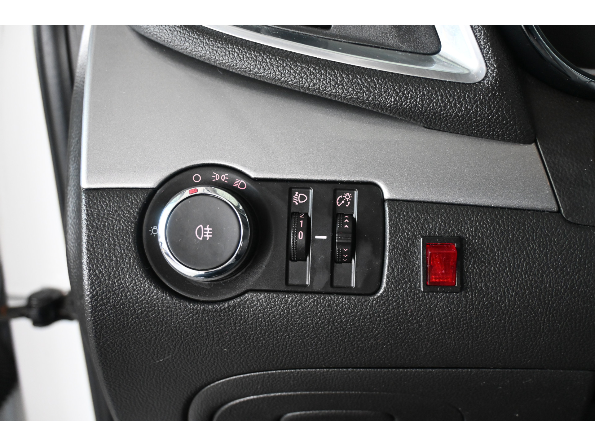 Opel Mokka 1.6 Selection Airco Cruise Control Trekhaak Goed Onderhouden! Inruil Mogelijk!