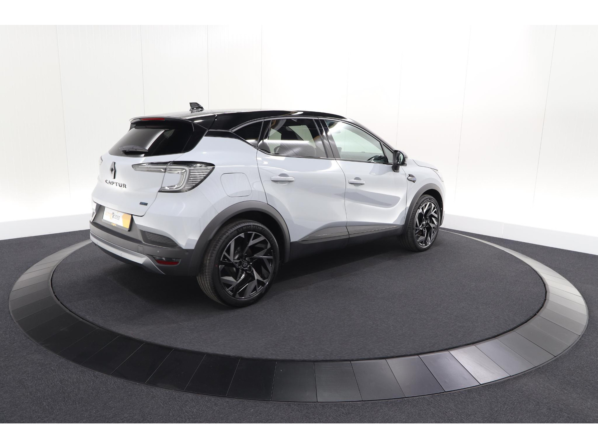 Renault Captur 1.8 E-Tech Full Hybrid 160 Esprit Alpine | Rondom Camerazicht | Dodehoekdetectie | Adaptieve Cruise Control