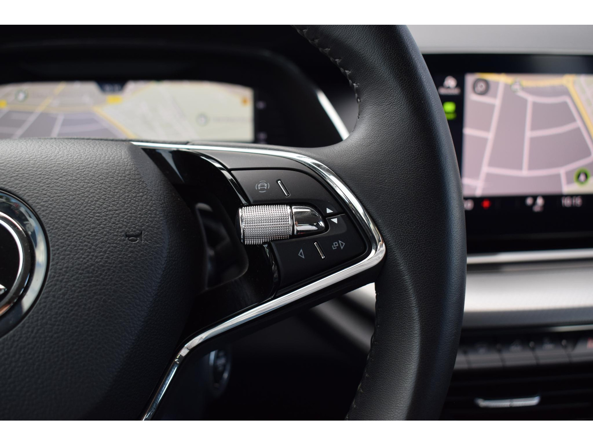 Skoda Octavia Combi 1.0 TSI Business Edition | Apple CarPlay | Cruise | Climate