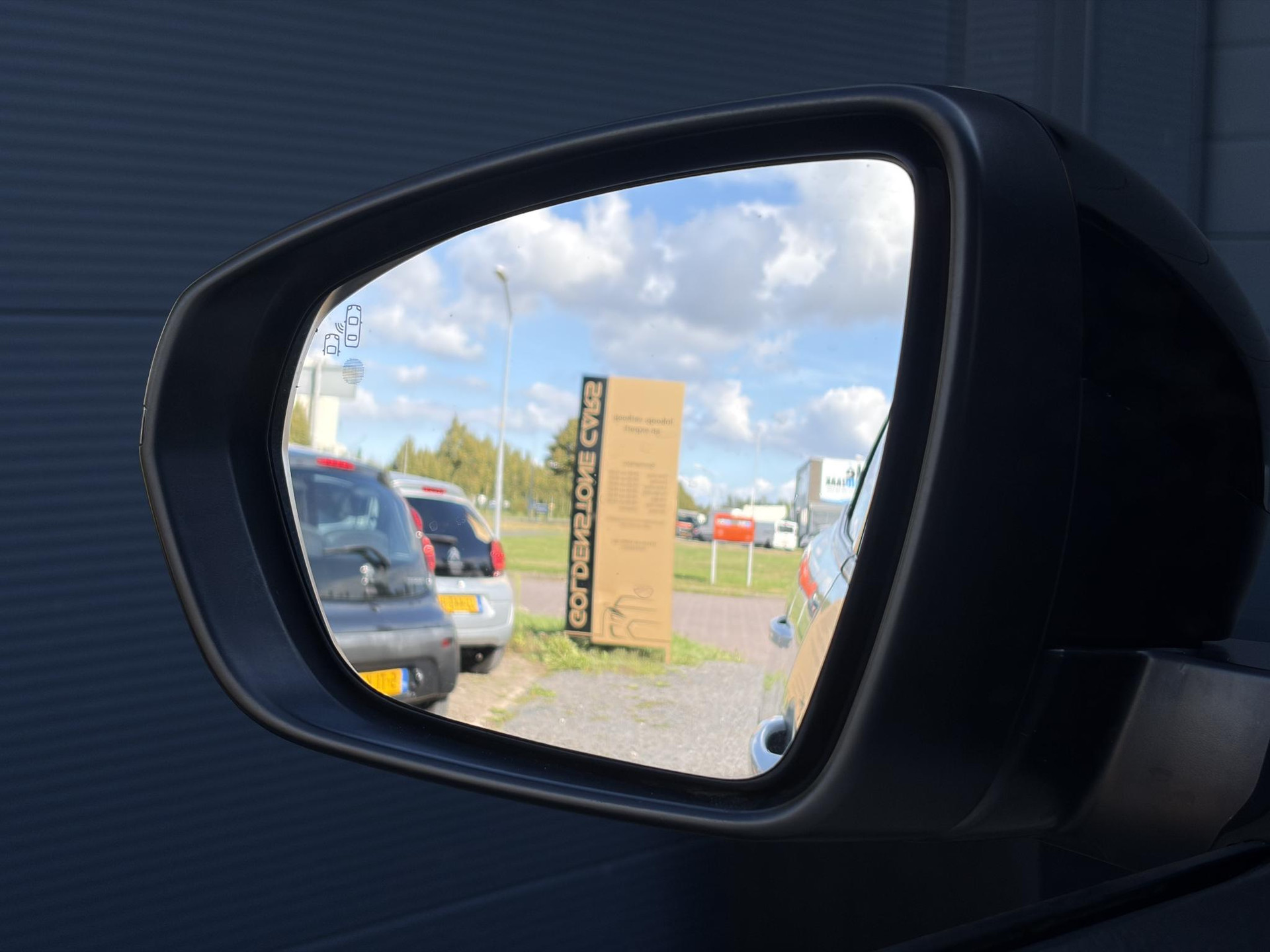Peugeot 3008 1.2 PureTech Allure ✓1e Eigenaar✓D-riem vv 2024✓360° Camera✓Navi✓Trekhaak✓Carplay✓131pk✓Dealer Onderhouden✓Keyless✓Memory stoelen✓Halfleder✓Pdc V+A✓Stoelverw✓Dodehoeksensor✓17''Lm velgen✓N.A.P✓Apk tot 03-2027