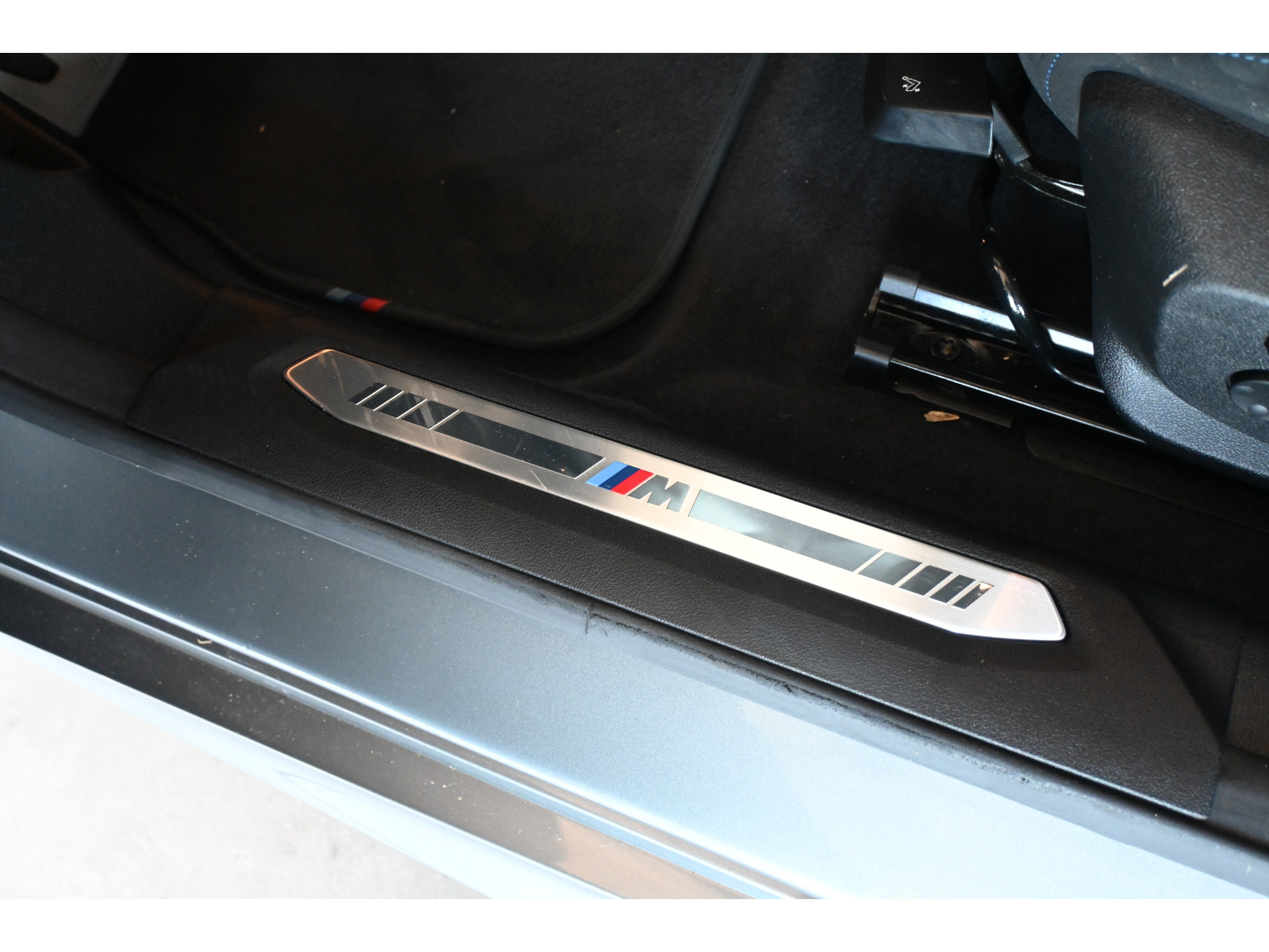 BMW 2-serie Gran Coupé 218i Business Edition M-Pakket Sportstoelen Panoramadak Virtual Dealer Onderhouden! Inruil Mogelijk!